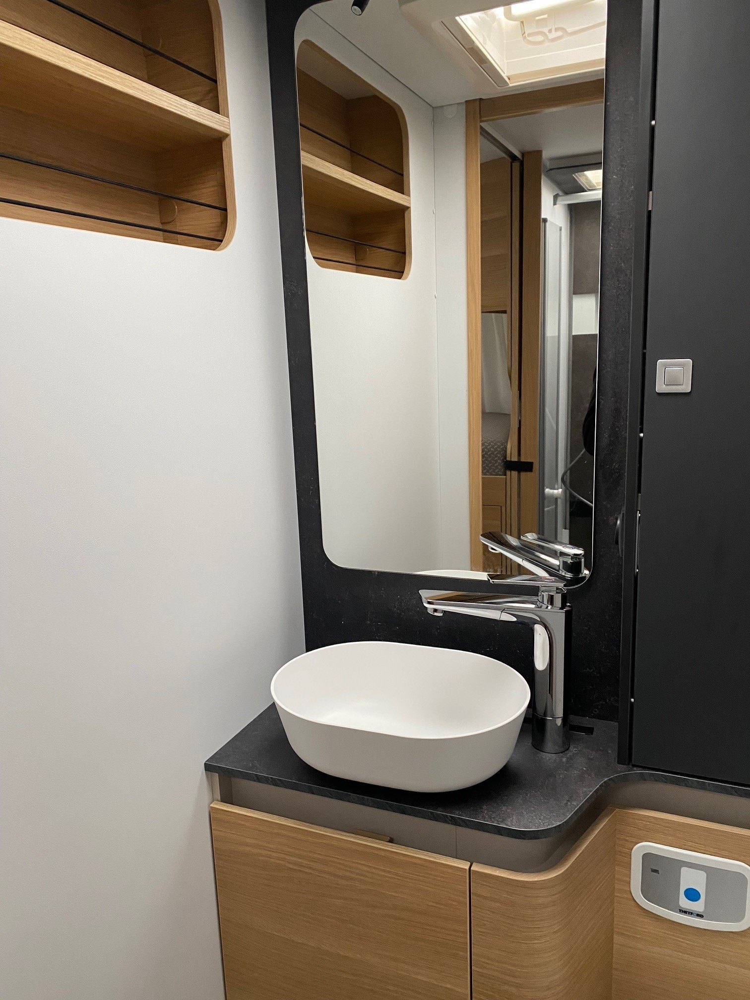 ADRIA MATRIX PLUS 670 DL-image-13