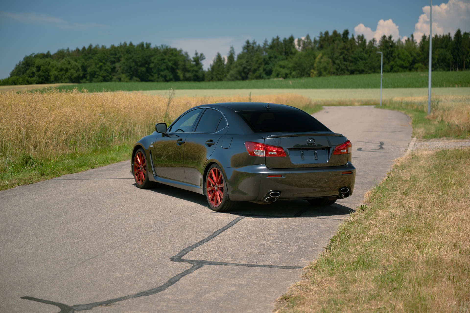 LEXUS F-image-2