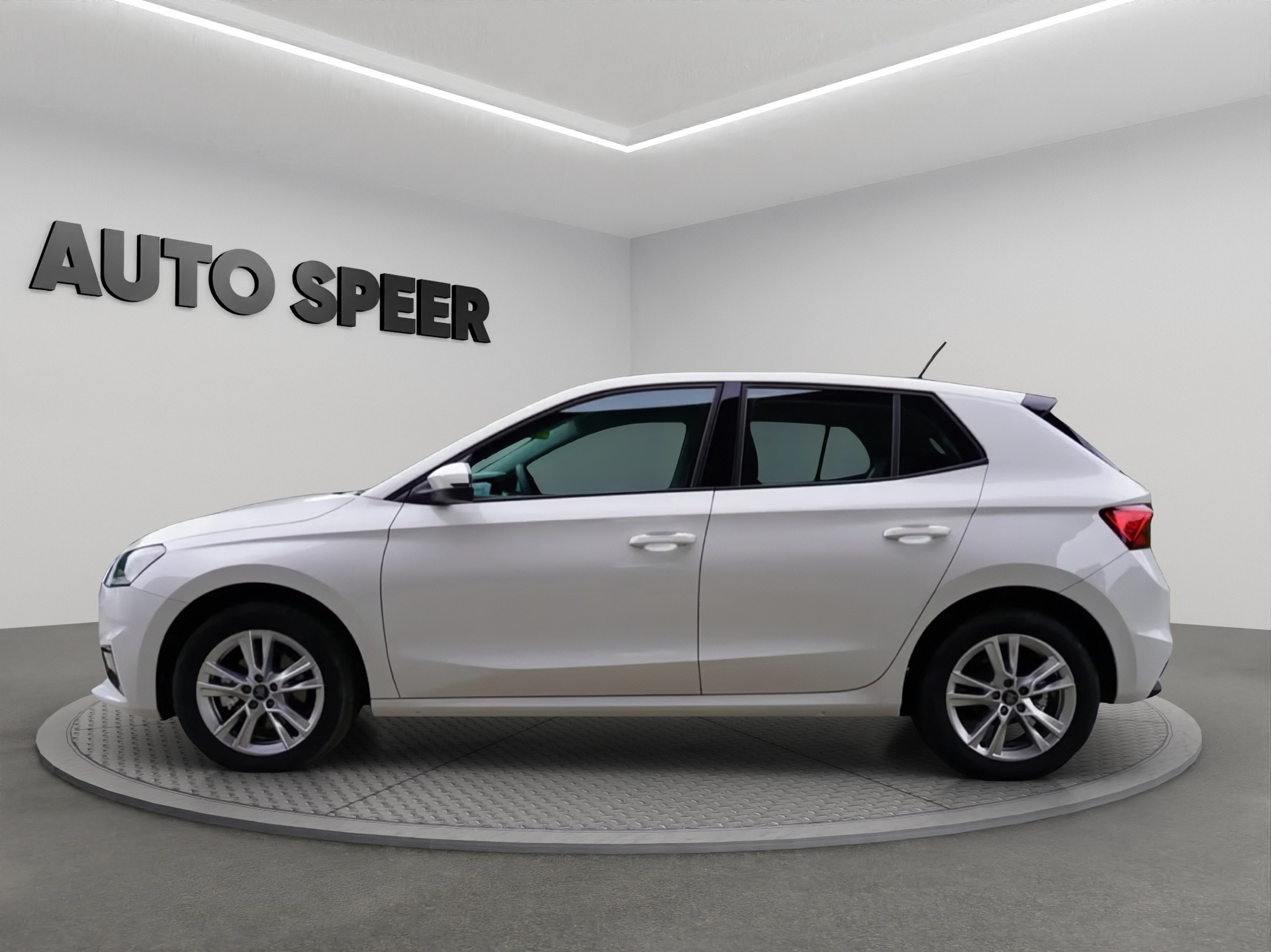 SKODA Fabia 1.5 TSI Selection DSG-showroom-element-1