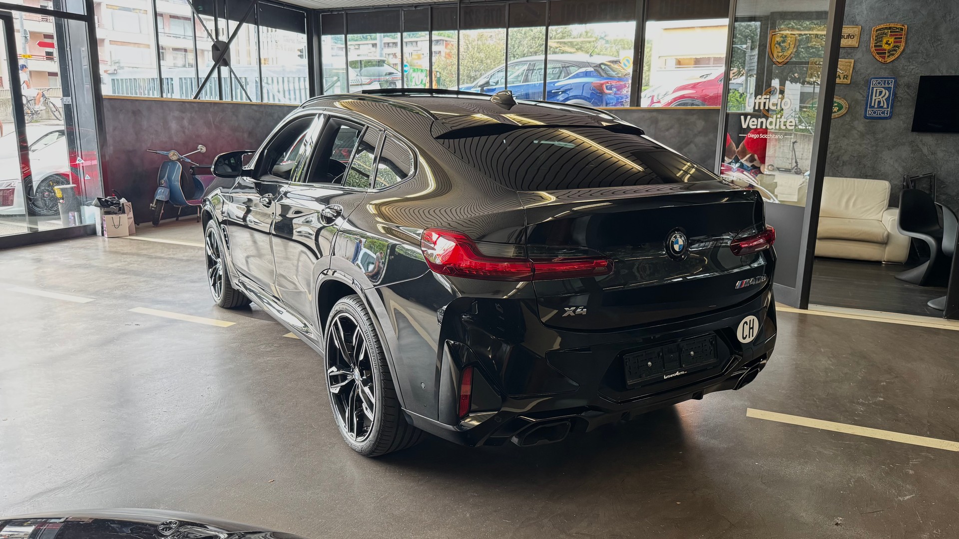 BMW X4 xDrive 48V M40d Steptronic-image-4