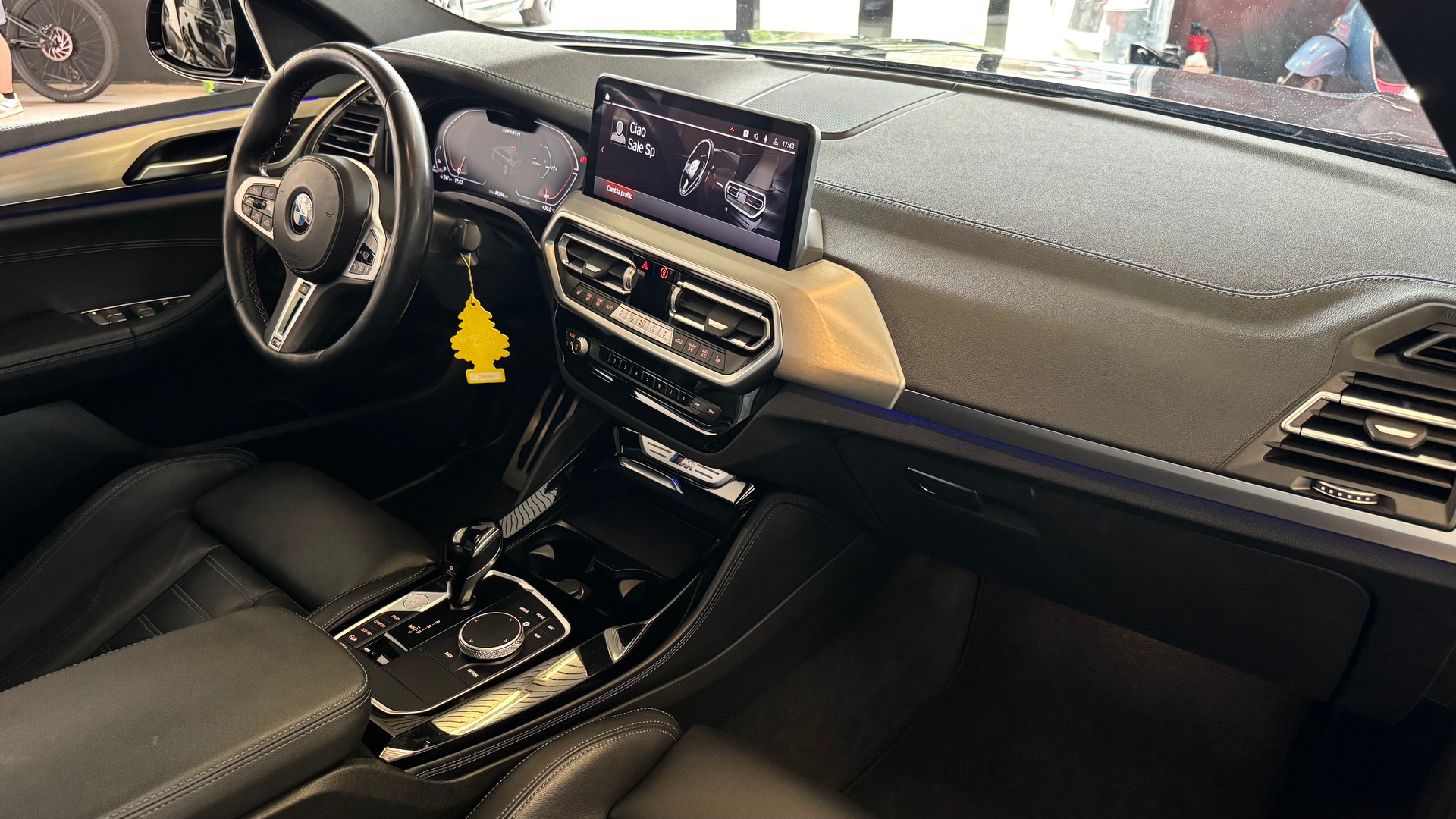 BMW X4 xDrive 48V M40d Steptronic-image-12
