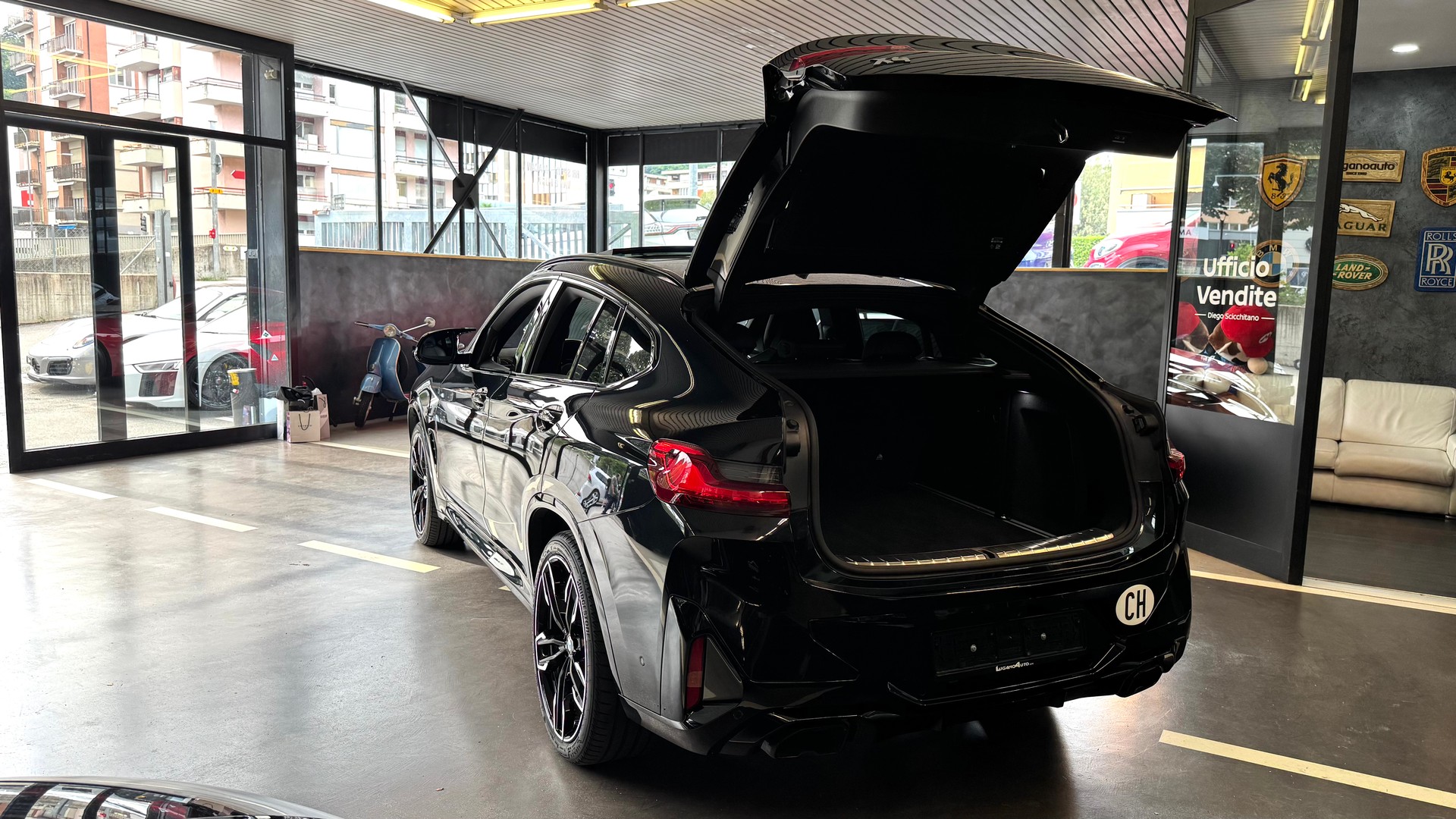 BMW X4 xDrive 48V M40d Steptronic-image-5