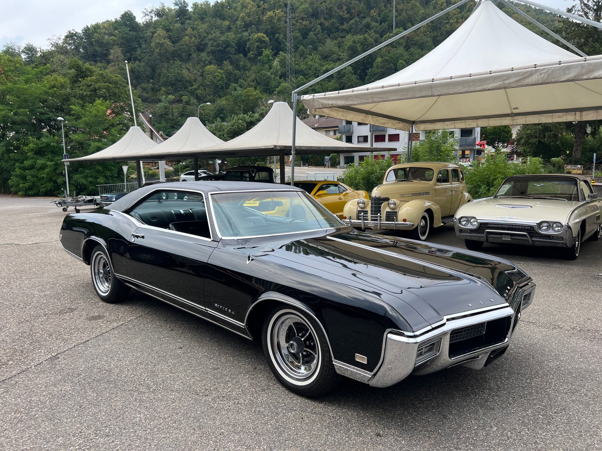 BUICK Riviera