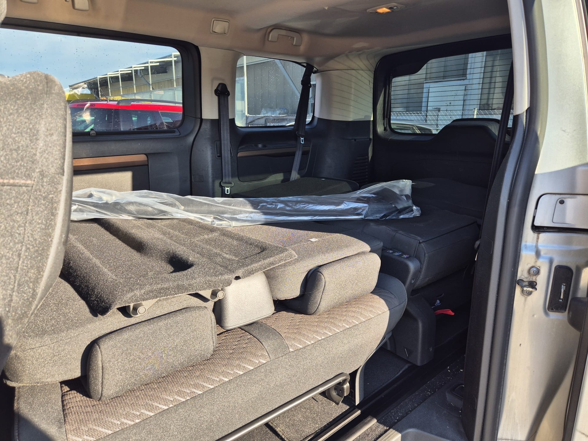 TOYOTA Proace Verso 2.0 D-4D Automatic-image-10