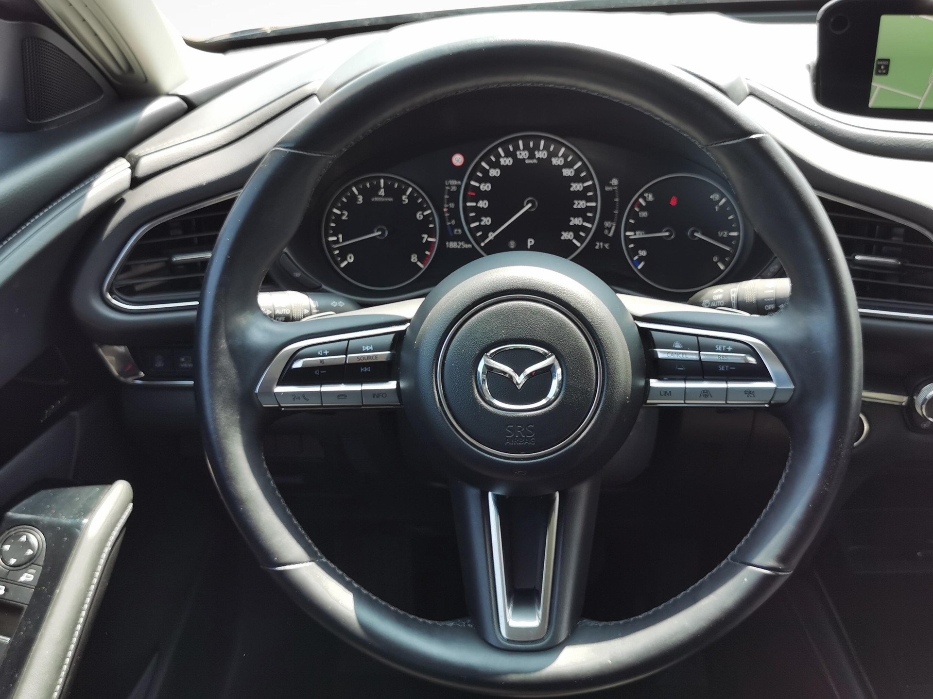 MAZDA CX-30 2.0 186 Revolution AWD-image-4