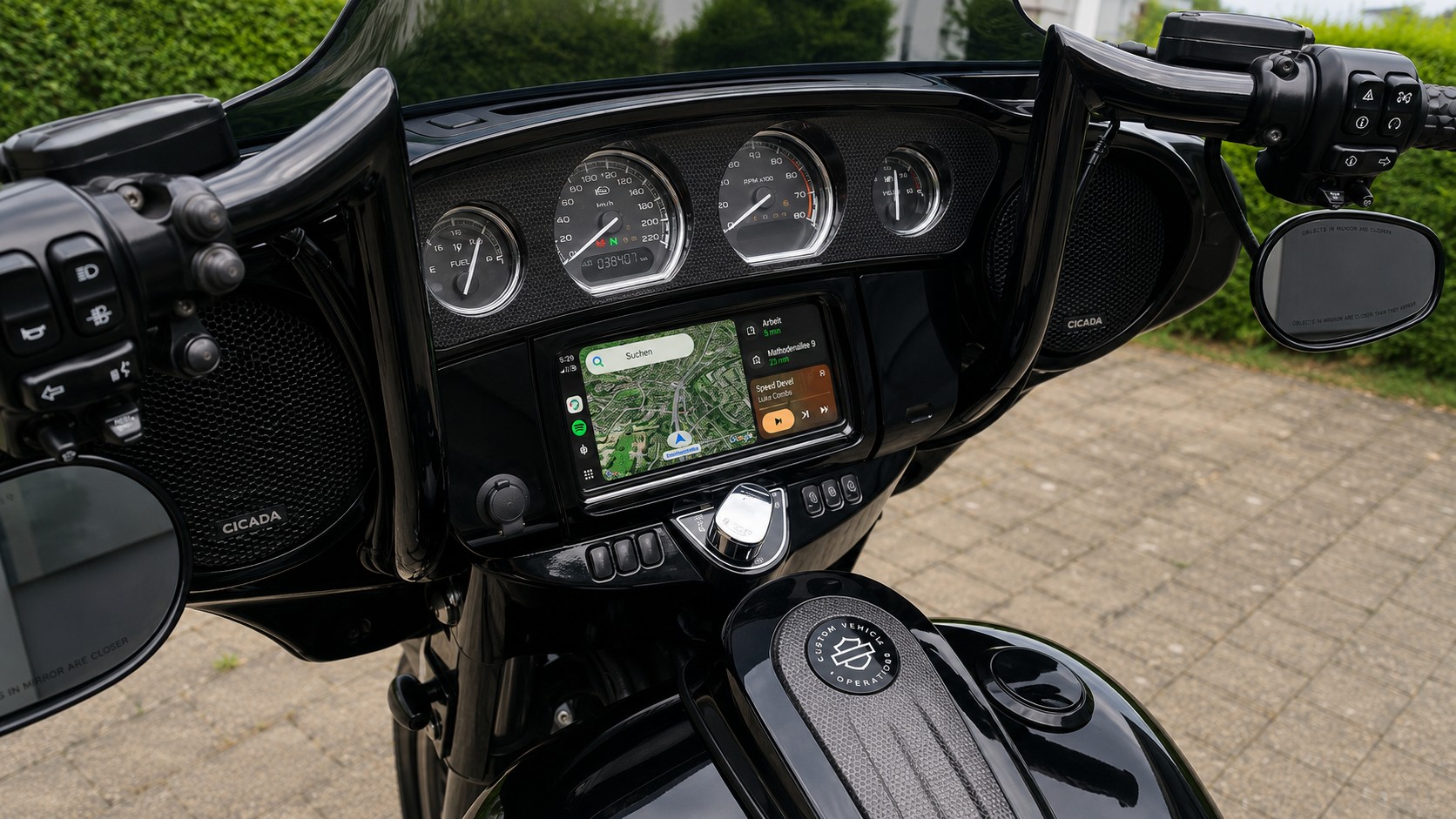 HARLEY-DAVIDSON FLHXSE Street Glide ABS CVO-image-6