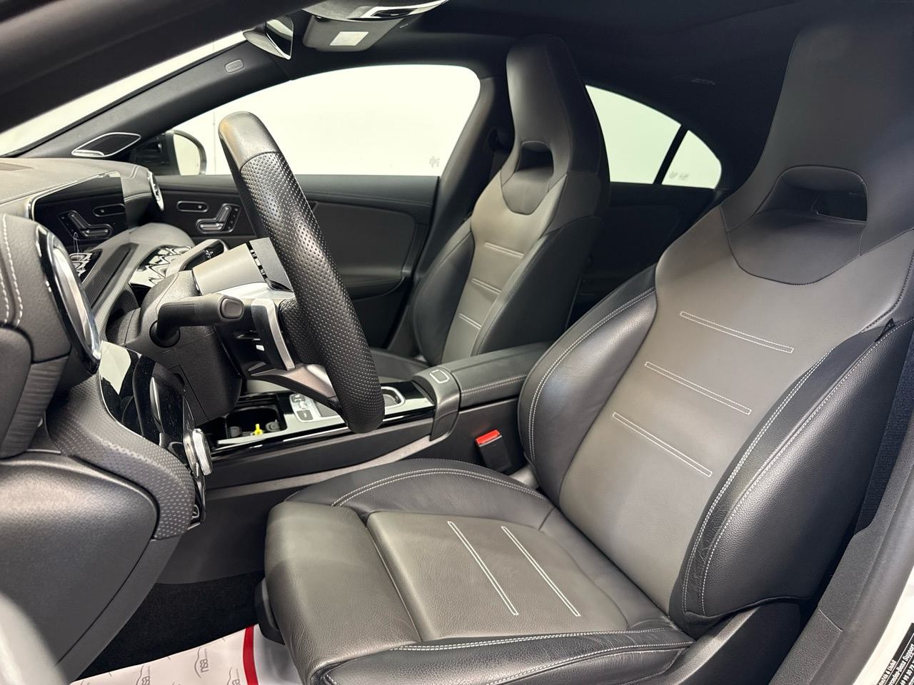 MERCEDES-BENZ CLA 200 AMG DCT-showroom-element-3