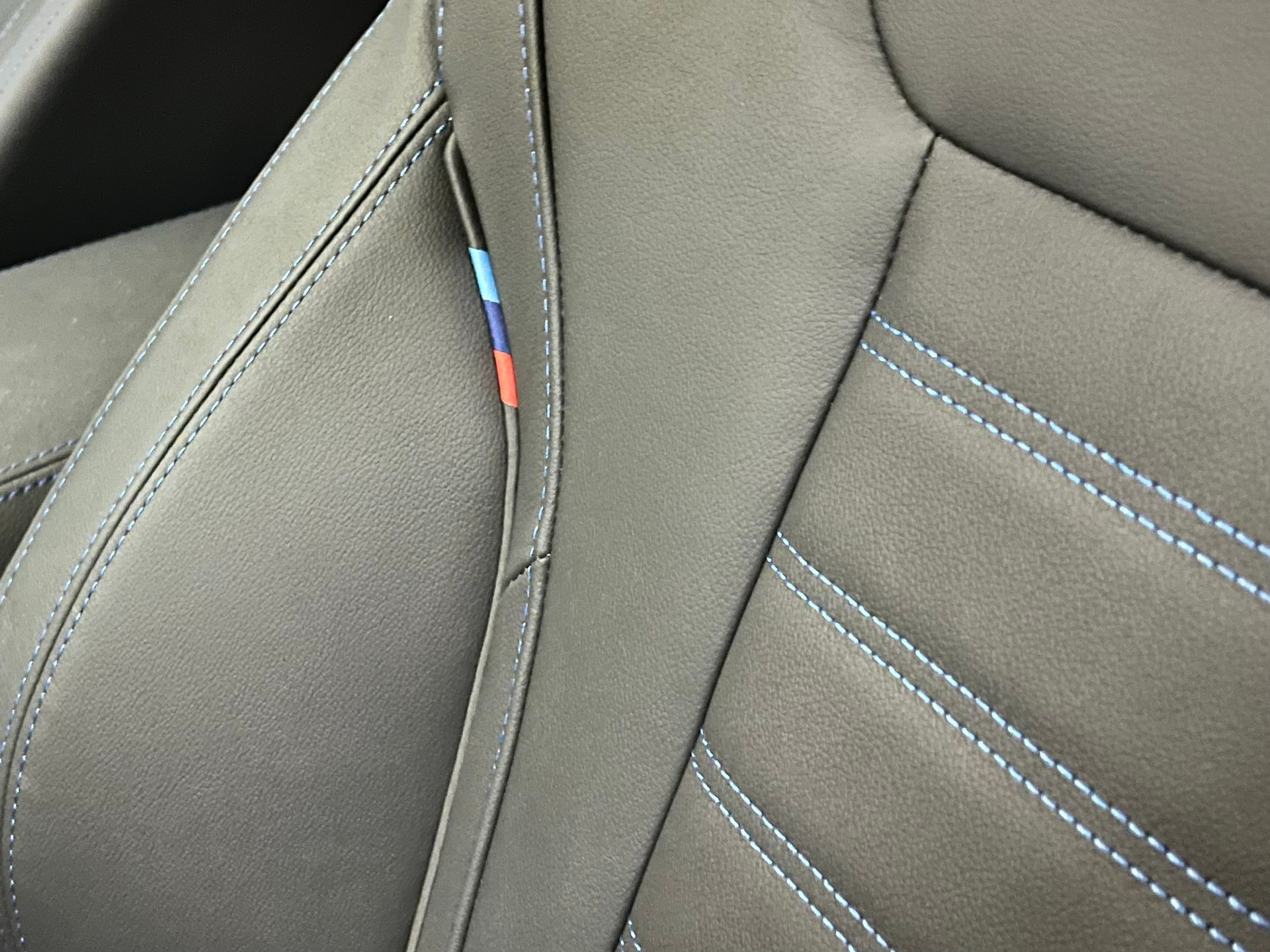 BMW M60 xDrive Gran Coupé-image-6