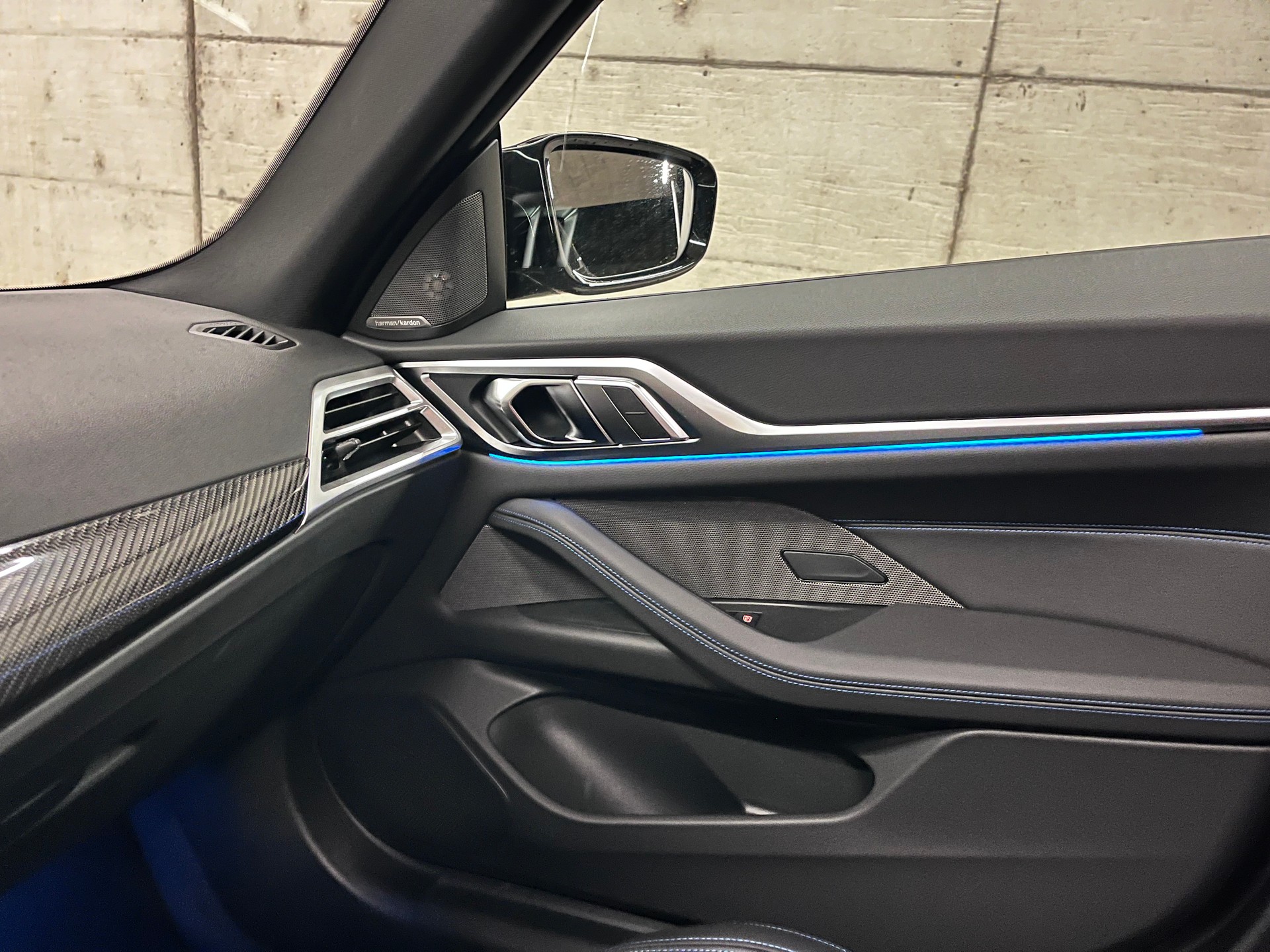 BMW M60 xDrive Gran Coupé-image-10