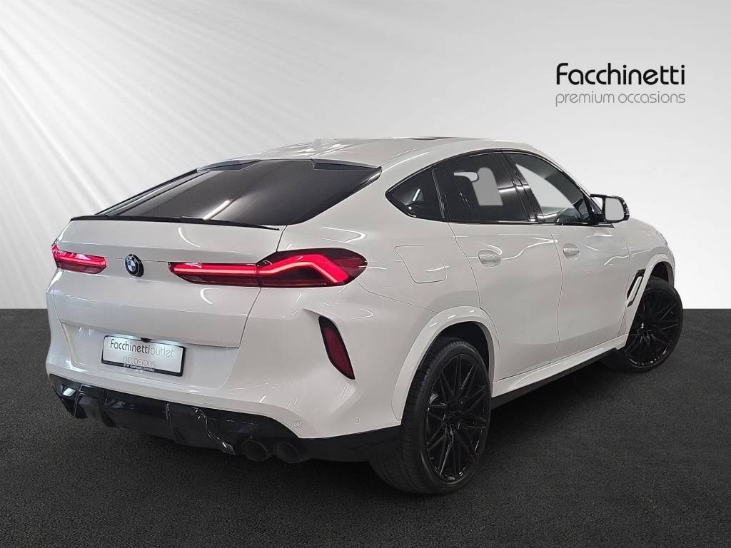 BMW X6M Steptronic M Competition-showroom-element-3