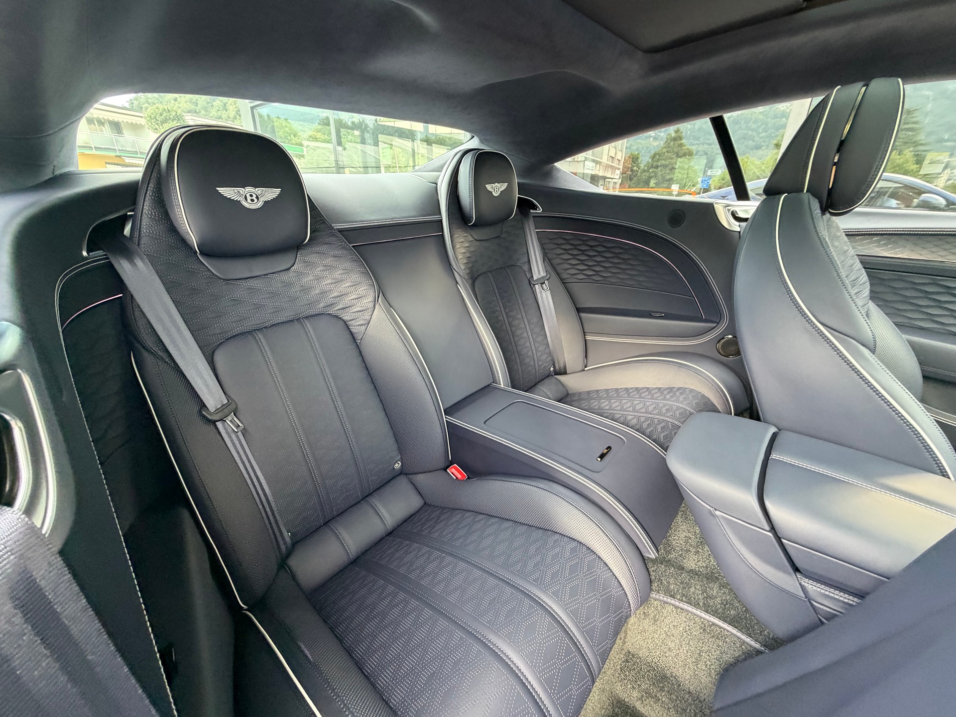 BENTLEY Continental GT 4.0 V8 PHEV Speed-image-17