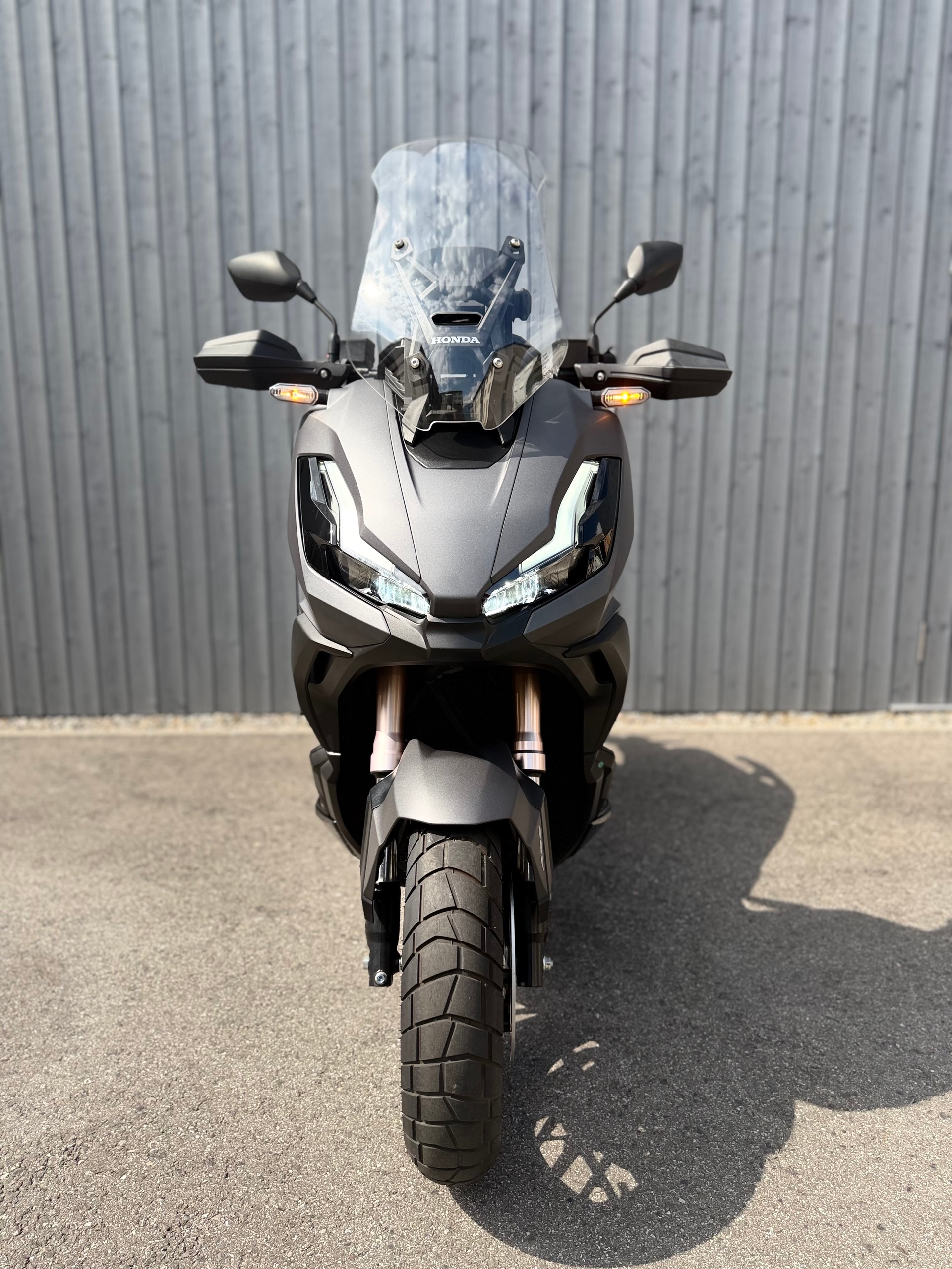 HONDA ADV 350-image-2