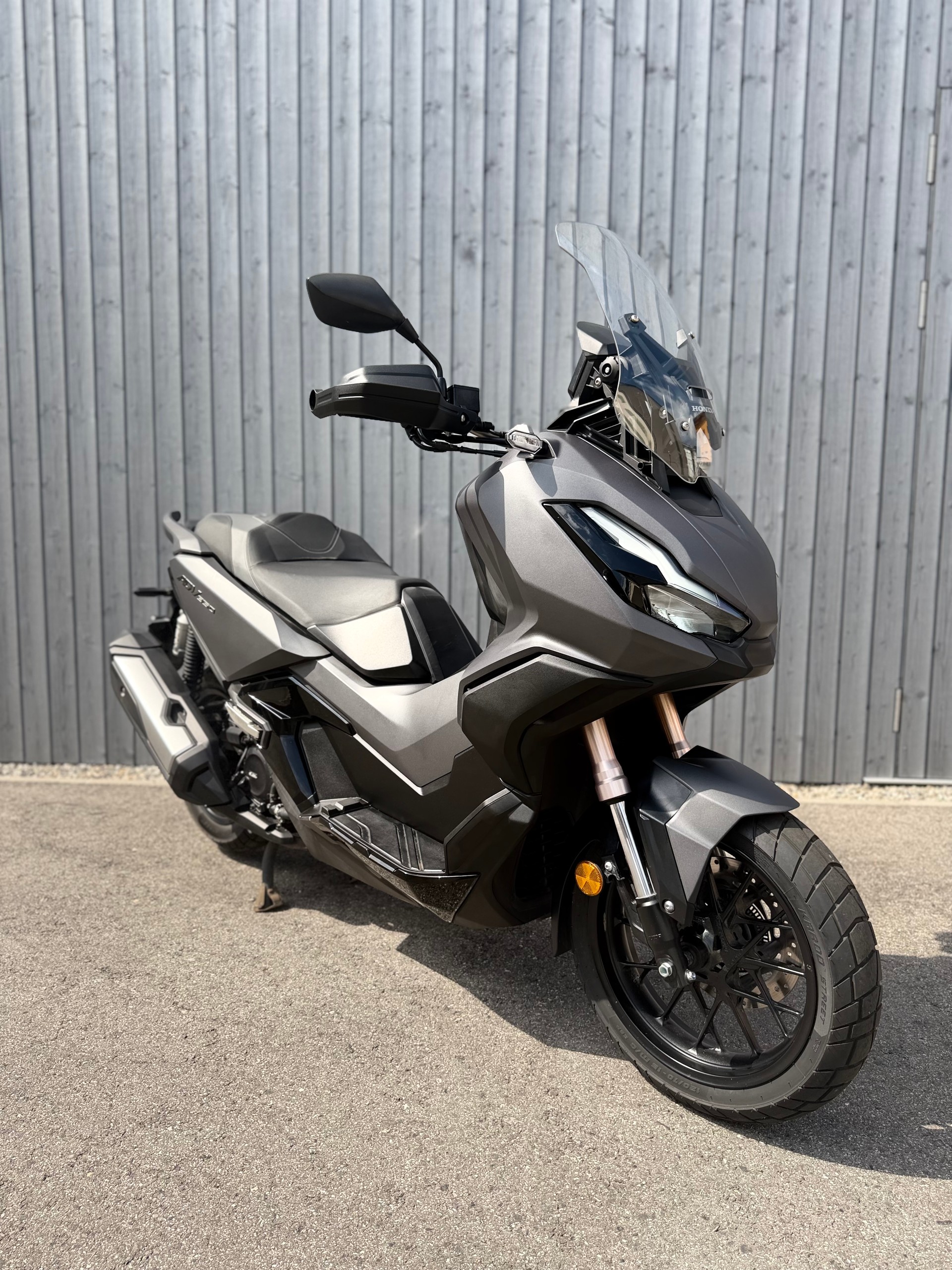 HONDA ADV 350-image-1