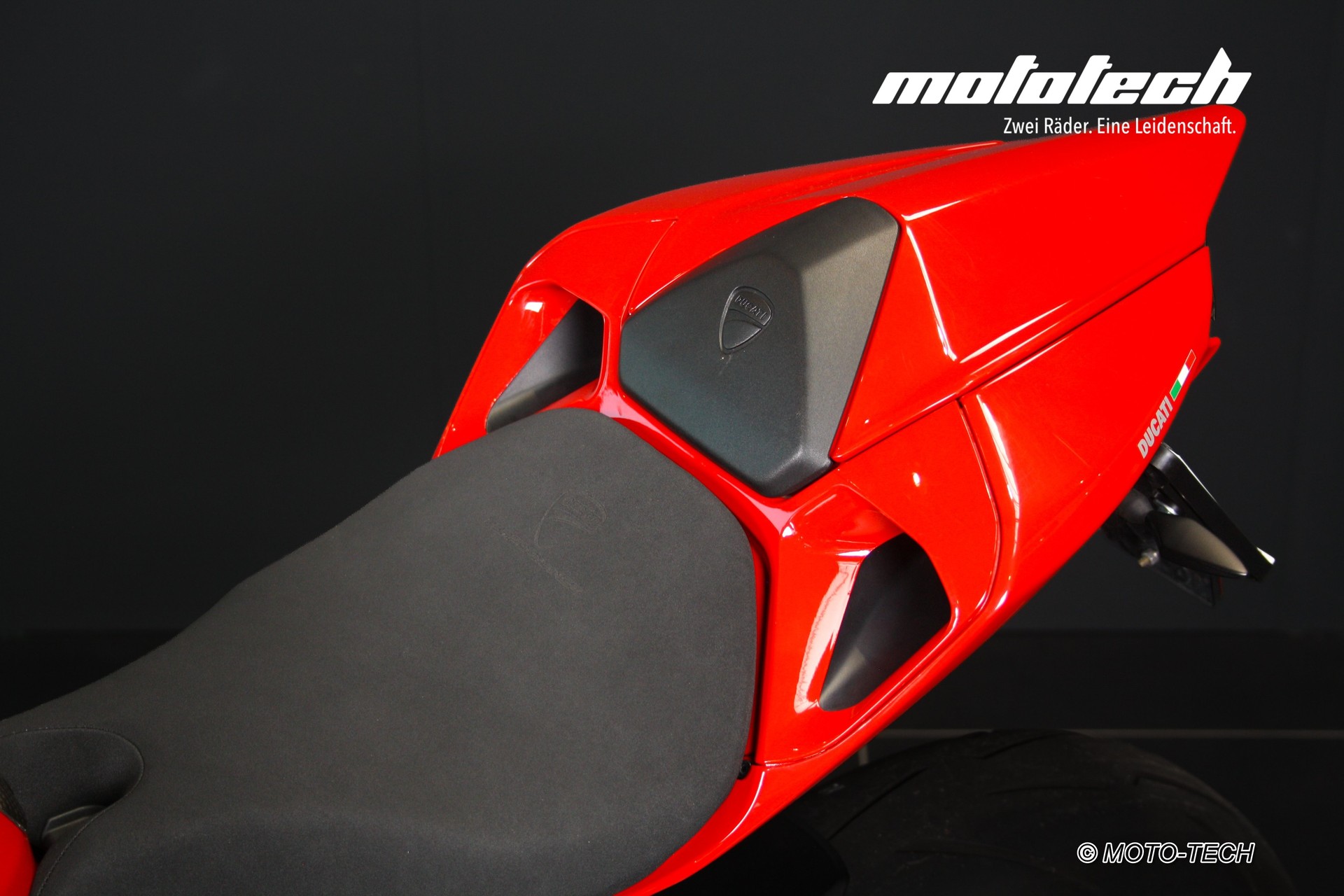 DUCATI Panigale 899-image-8