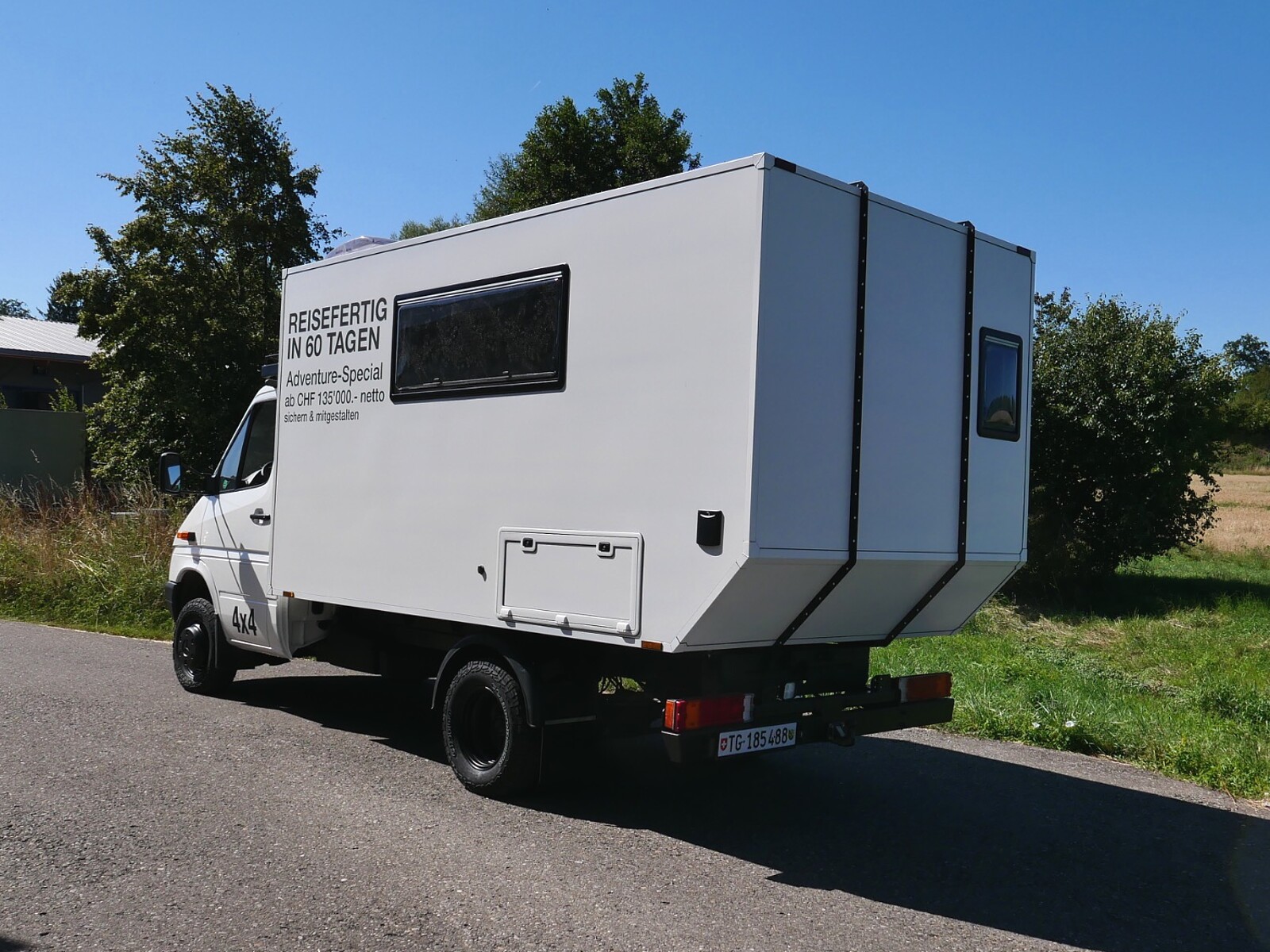 MERCEDES-BENZ 413 CDI 4x4-showroom-element-1
