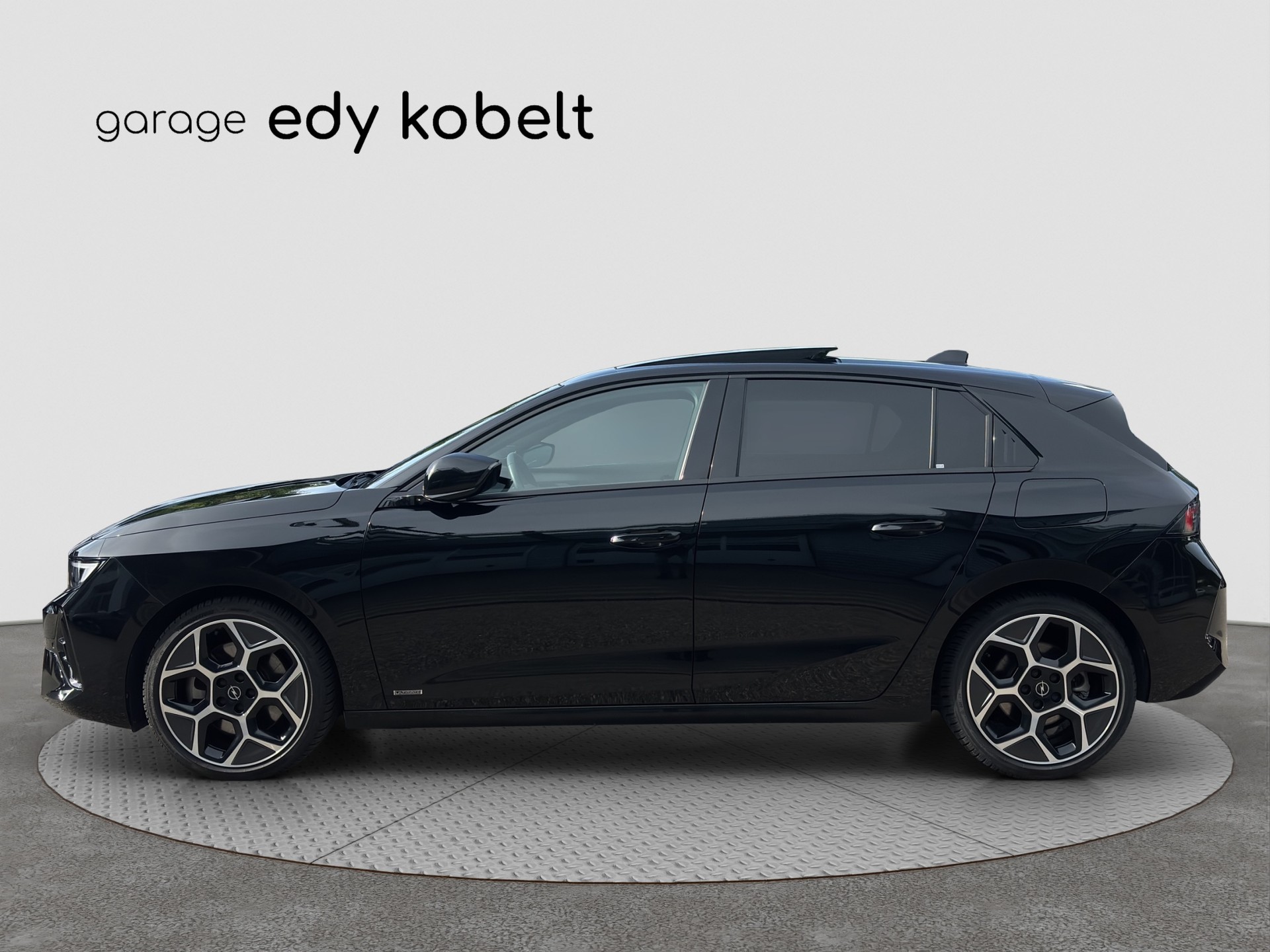 OPEL Astra 1.6 PHEV Turbo Ultimate-showroom-element-1