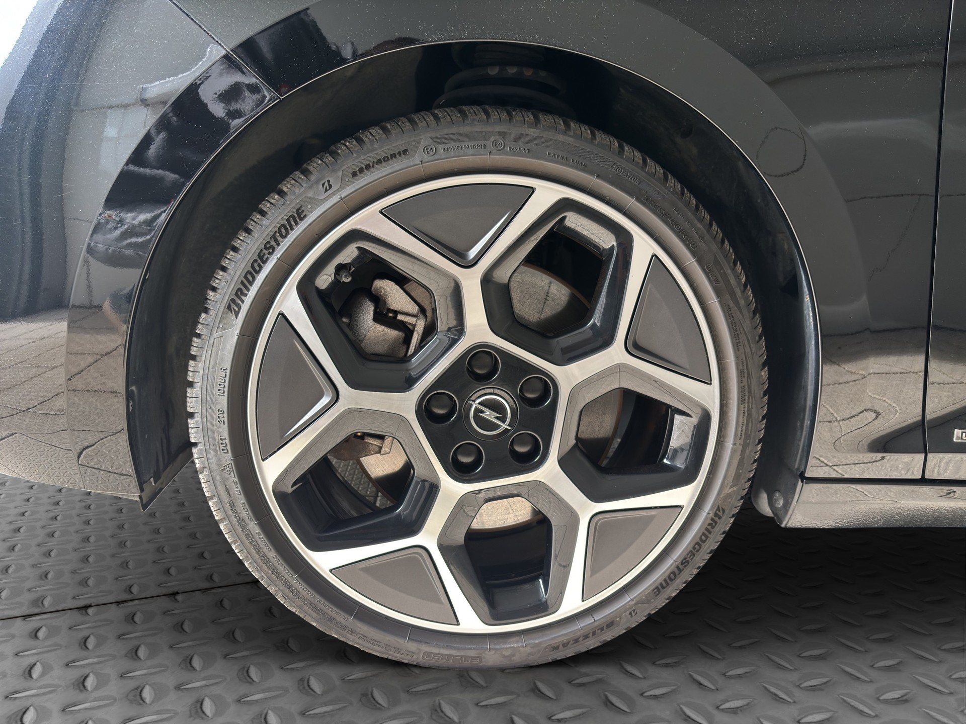 OPEL Astra 1.6 PHEV Turbo Ultimate-image-22
