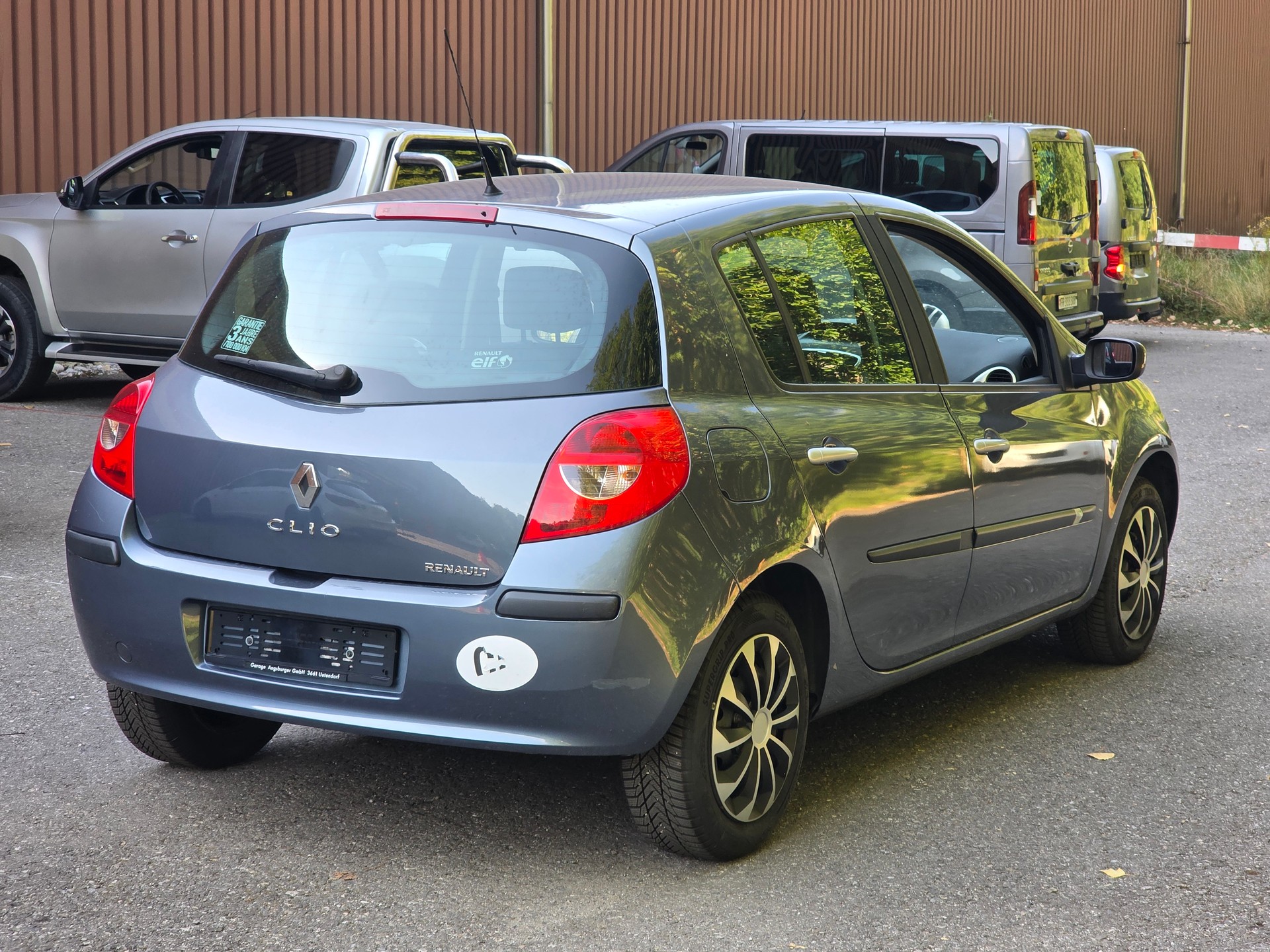 RENAULT Clio 1.6 16V Dynamique-image-3