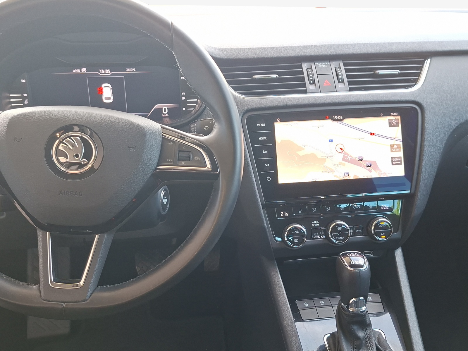 SKODA Octavia Combi 2.0 TSI Style 4x4 DSG-image-8