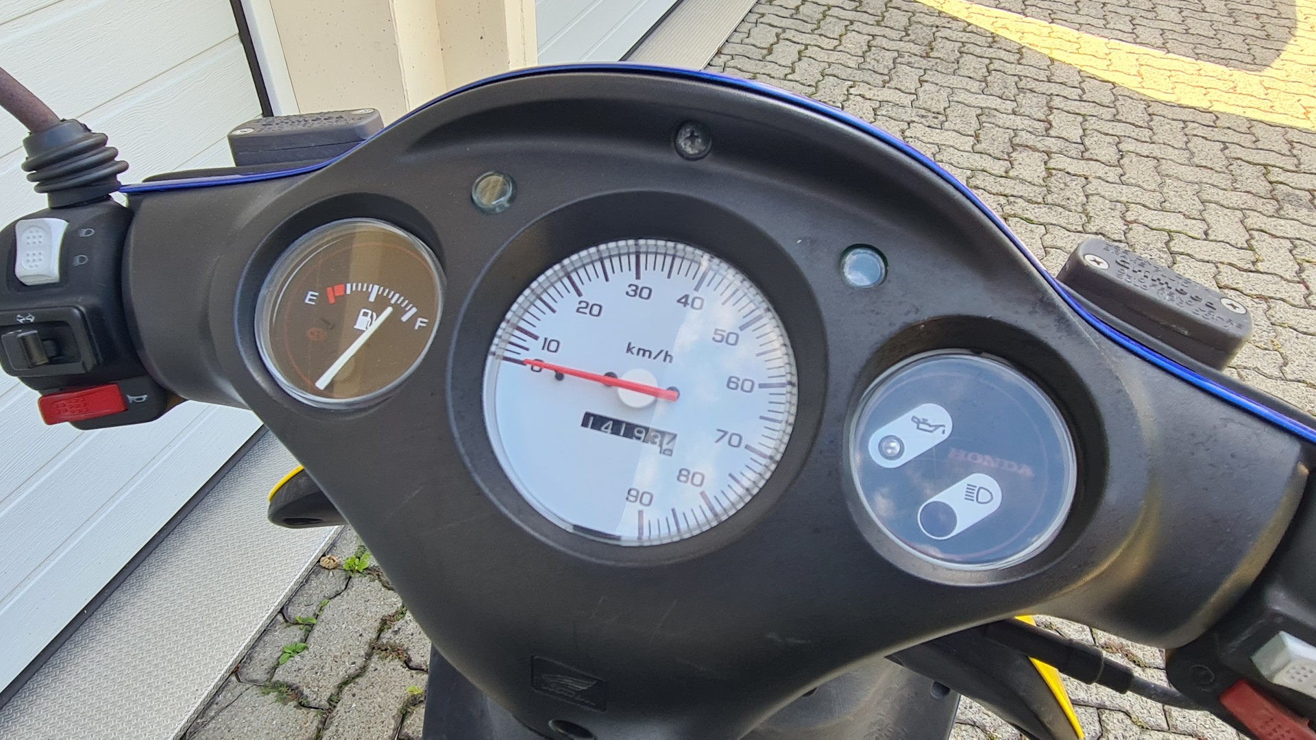 HONDA SZX 50 S Replica Rossi-image-6