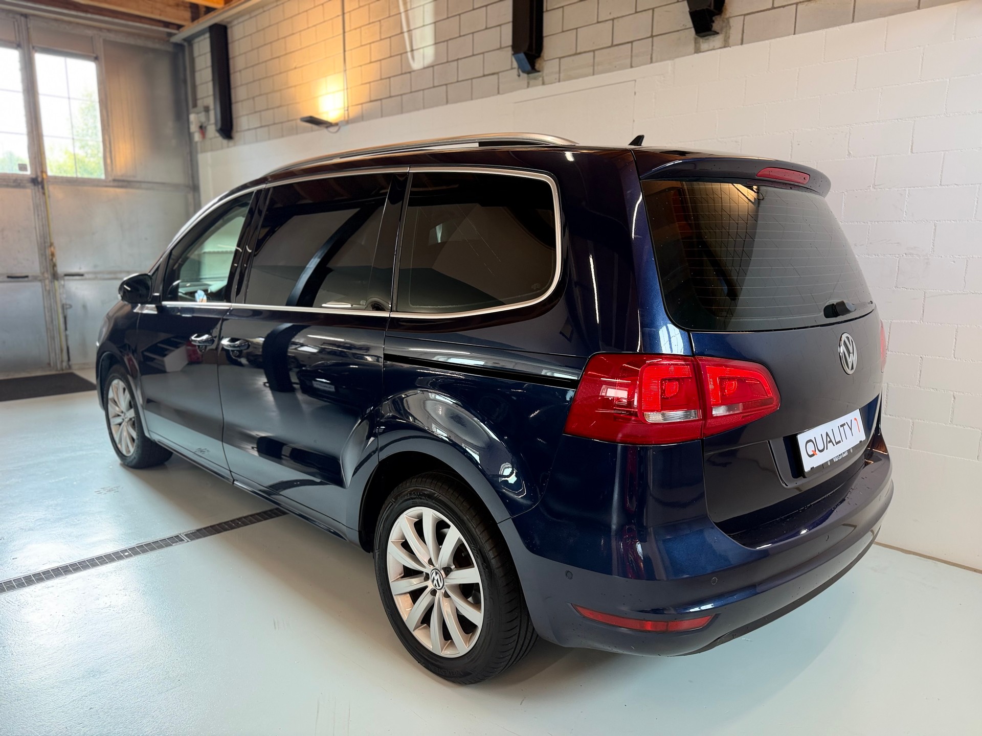 VW Sharan 2.0 TDI BlueMotion Technology Highline DSG-showroom-element-3