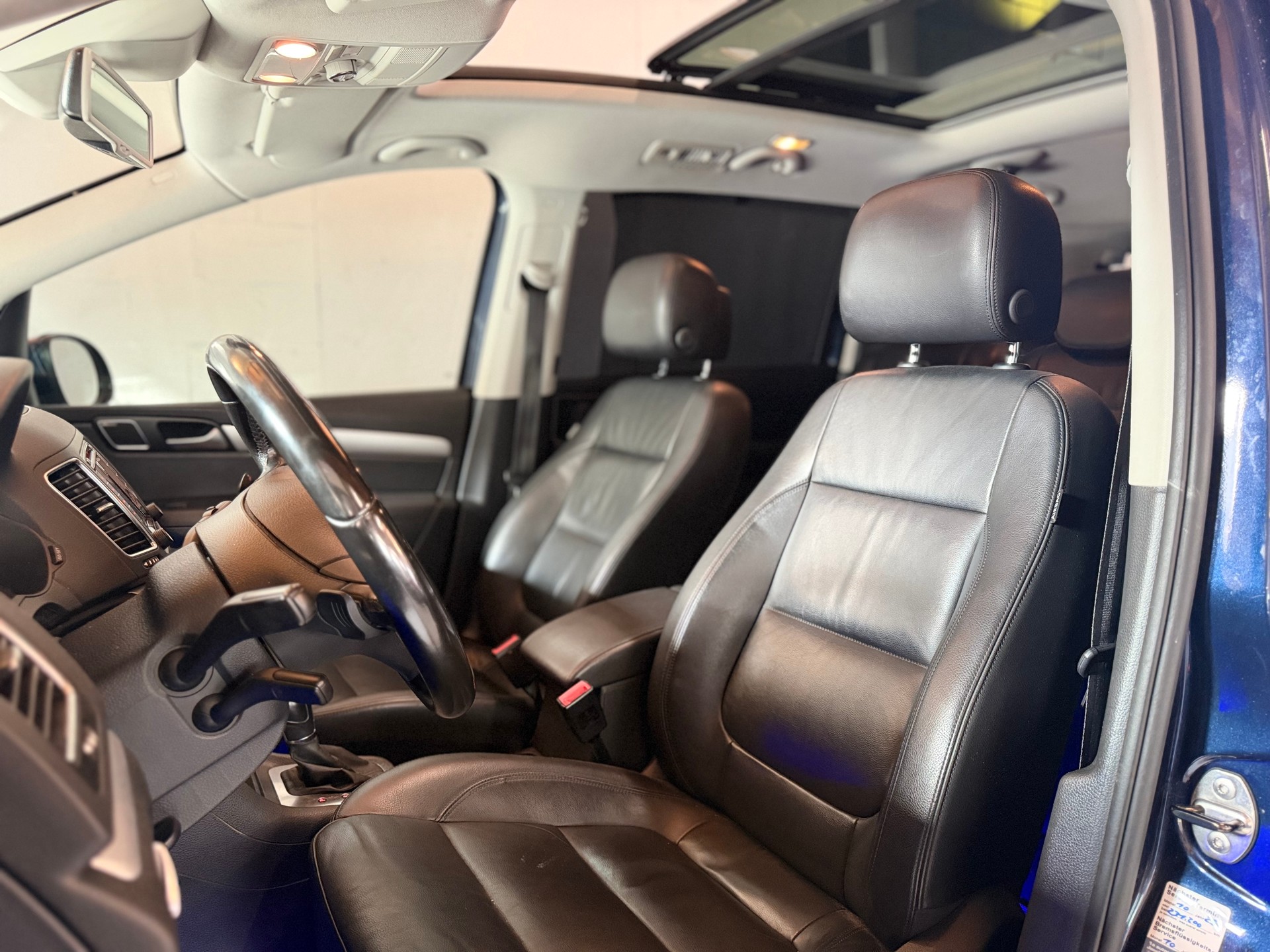 VW Sharan 2.0 TDI BlueMotion Technology Highline DSG-image-7