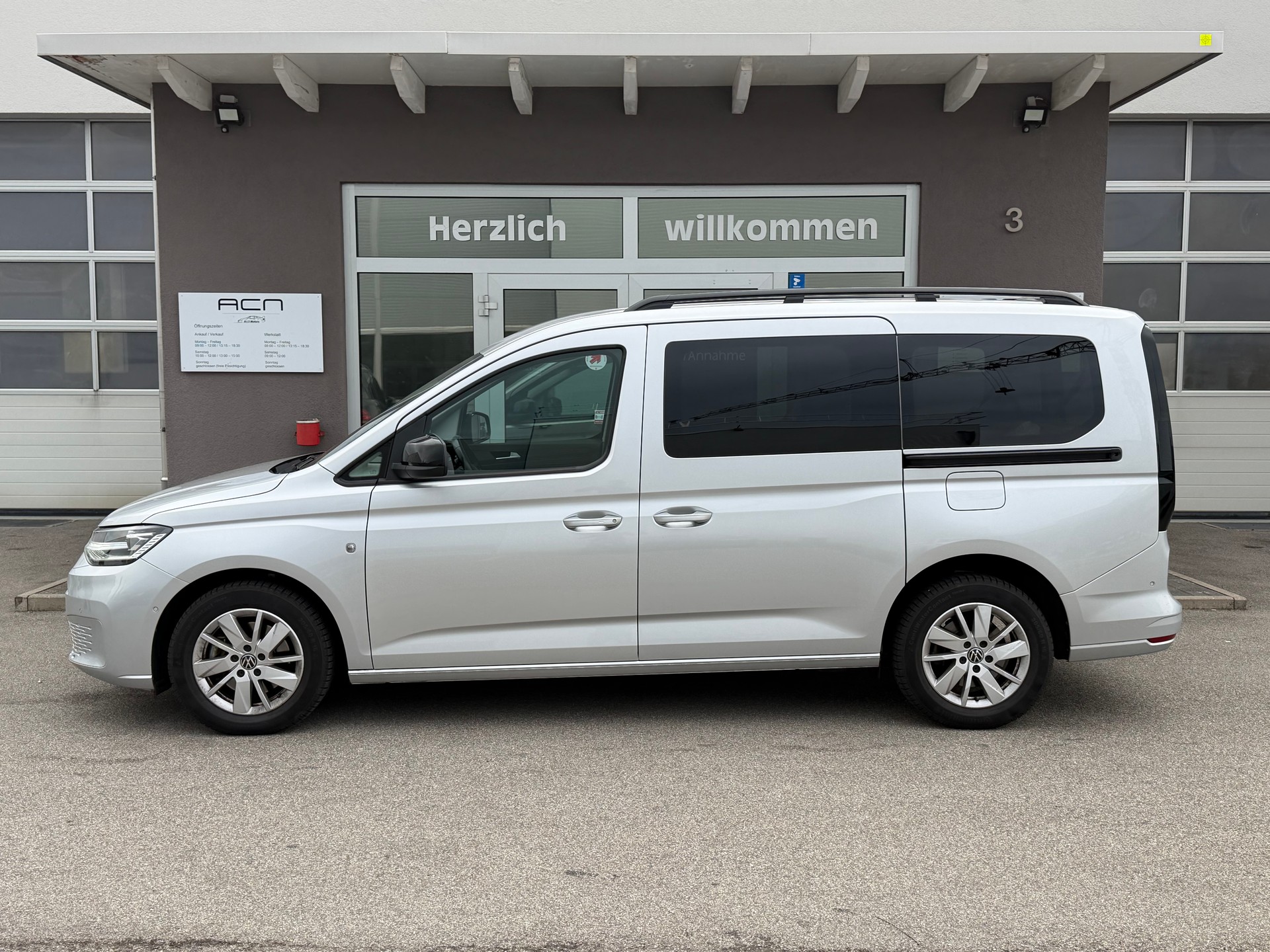 VW Caddy Maxi 2.0 TDI Life DSG-showroom-element-3