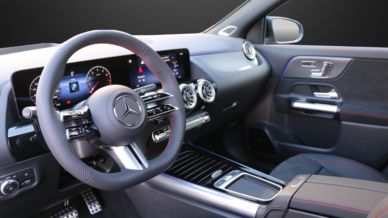 MERCEDES-BENZ GLA 250 4MATIC Swiss Star-image-6