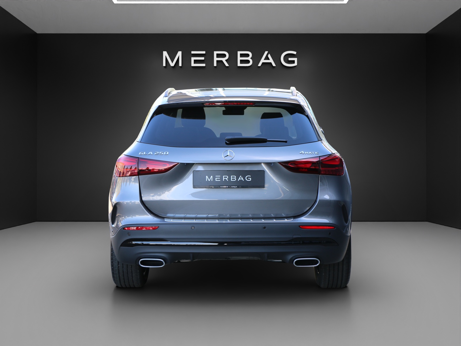 MERCEDES-BENZ GLA 250 4MATIC Swiss Star-image-3