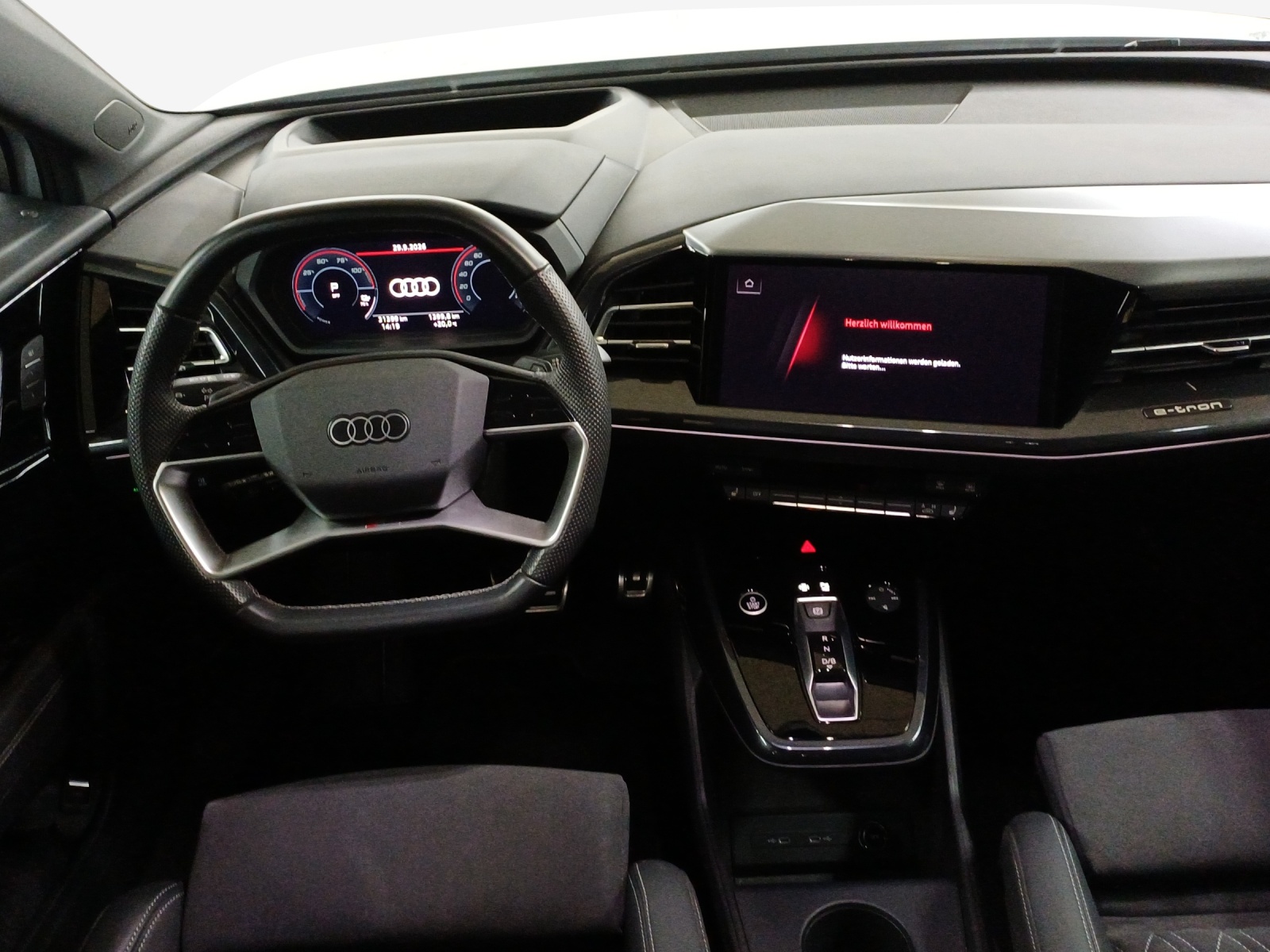 AUDI Q4 Sportback e-tron 50 quattro-image-8