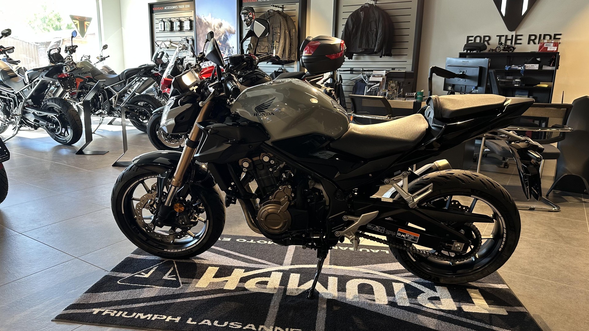 HONDA CB 500 F-image-1