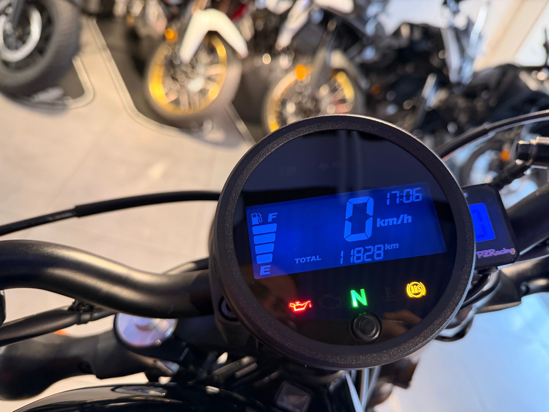 HONDA CMX500 Rebel ABS-image-3