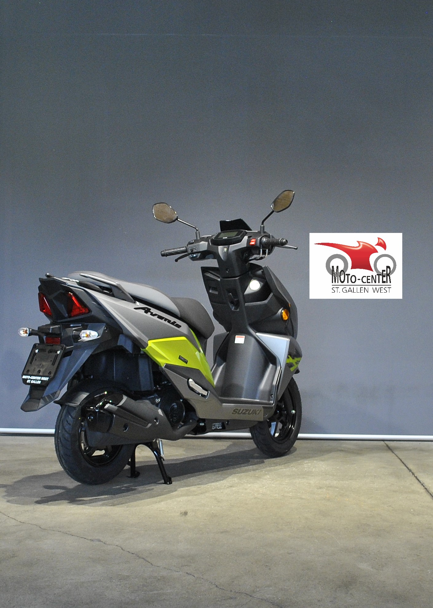 SUZUKI UN 125 Avenis-image-4