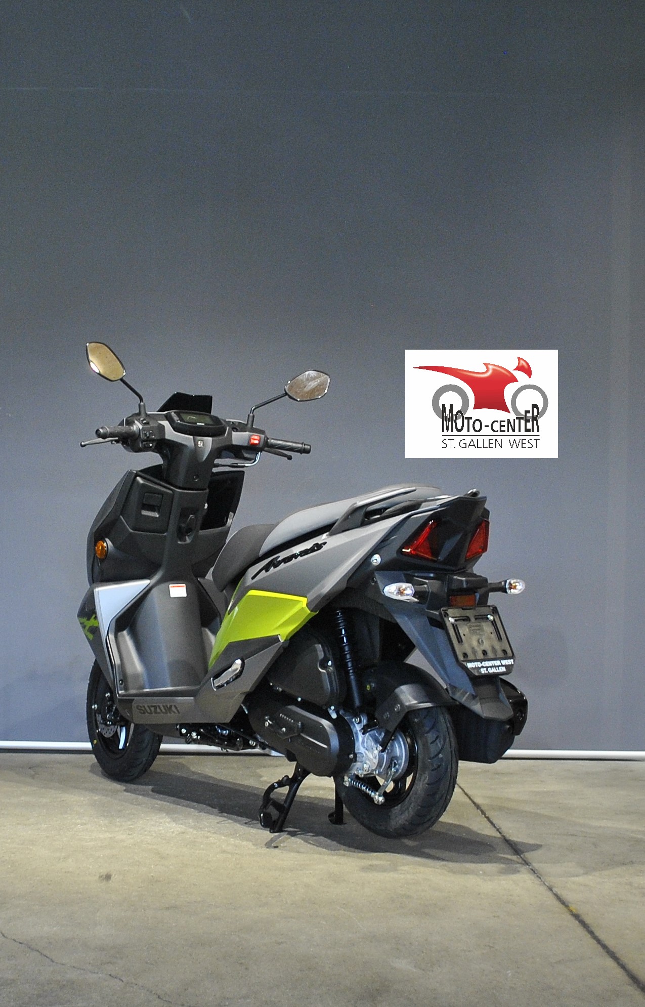 SUZUKI UN 125 Avenis-image-3