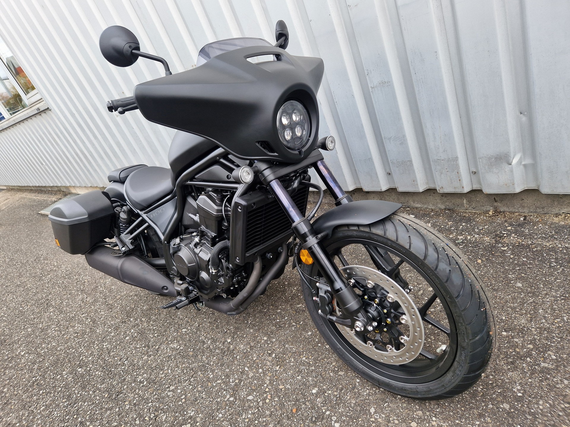 HONDA CMX 1100 Rebel Touring-image-1