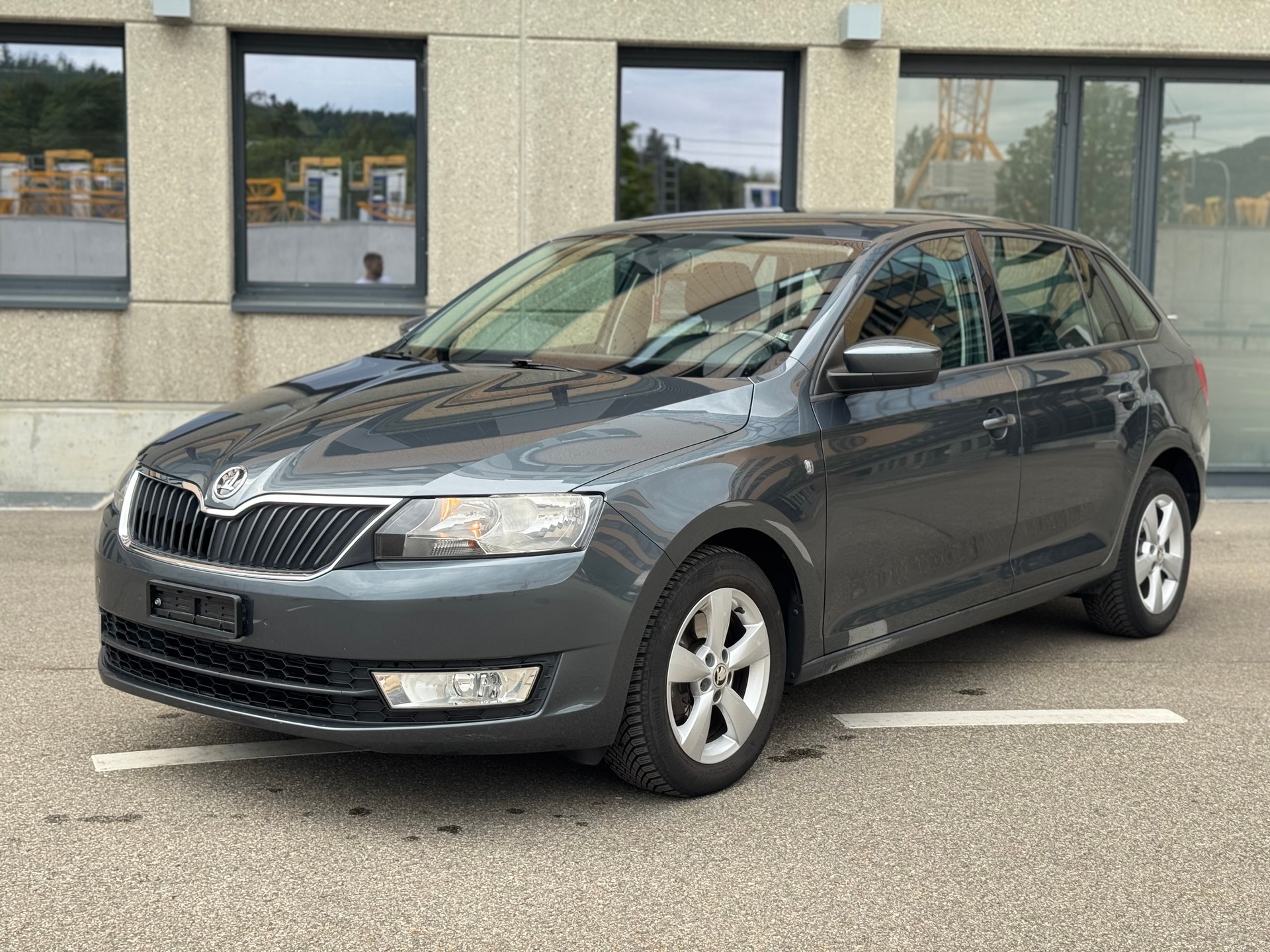 SKODA Rapid Spaceback 1.4 TSI Elegance DSG