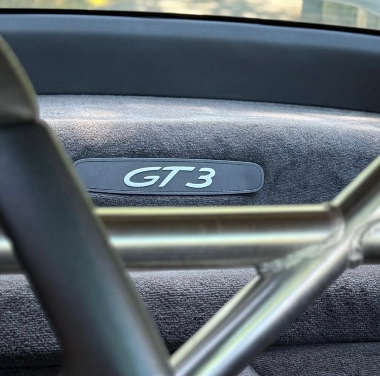 PORSCHE 911 GT3-image-13