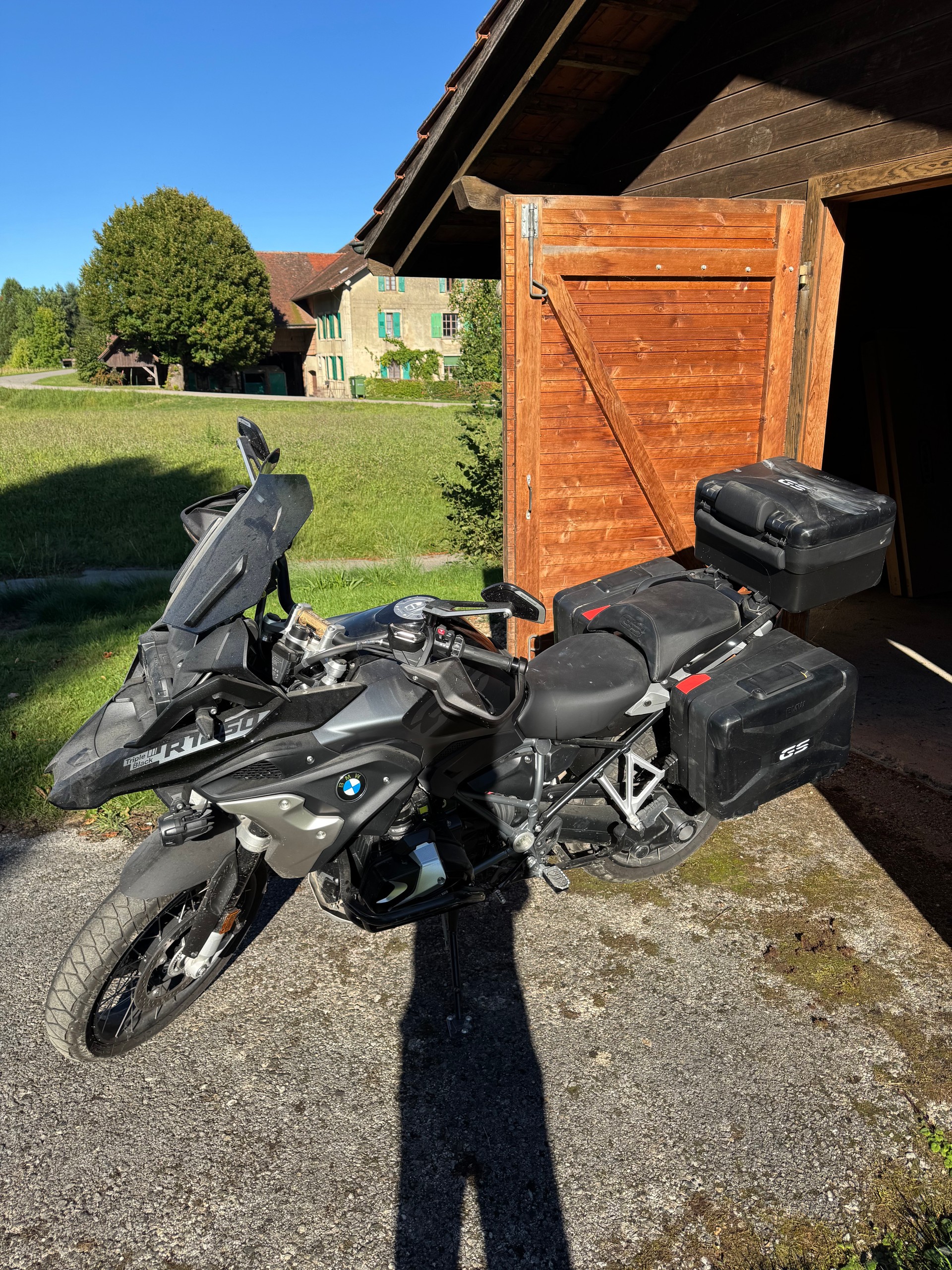 BMW GS Triple Black-image-2