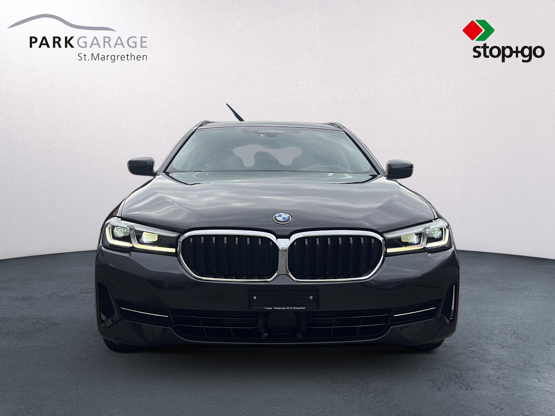 BMW 530d xDrive Touring-image-5