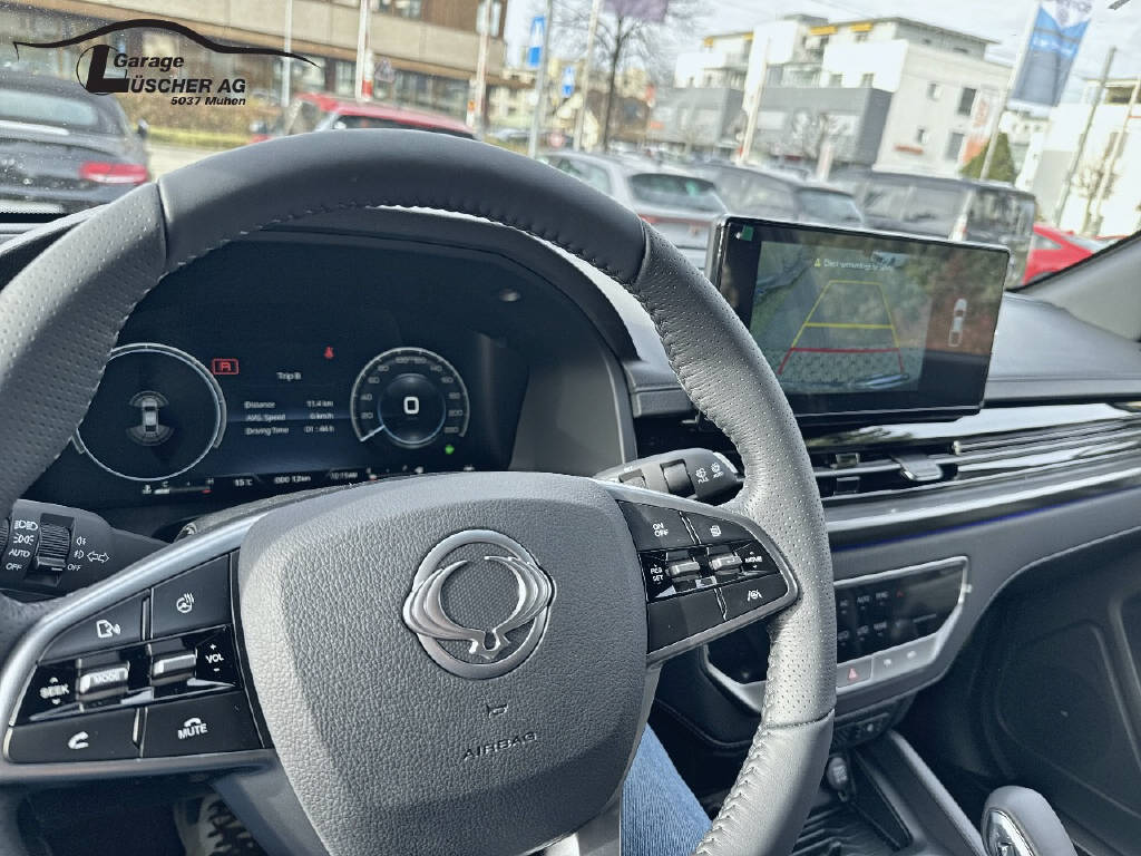 KGM-SsangYong Musso Grand 2.2 e-XDI Titanium-image-13