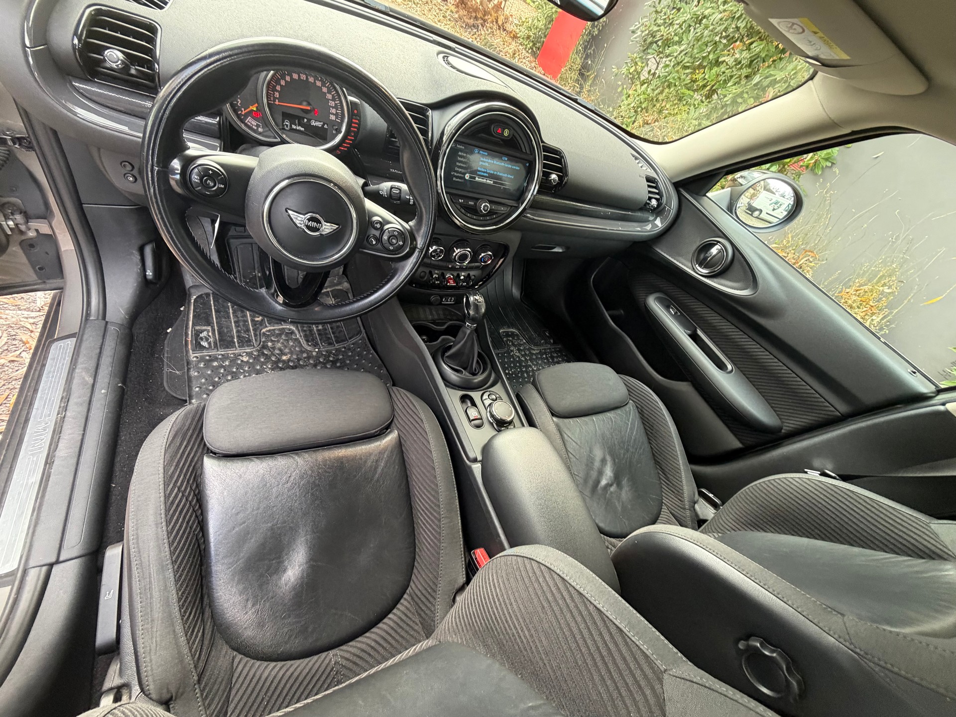 MINI Clubman Cooper D Steptronic-image-11