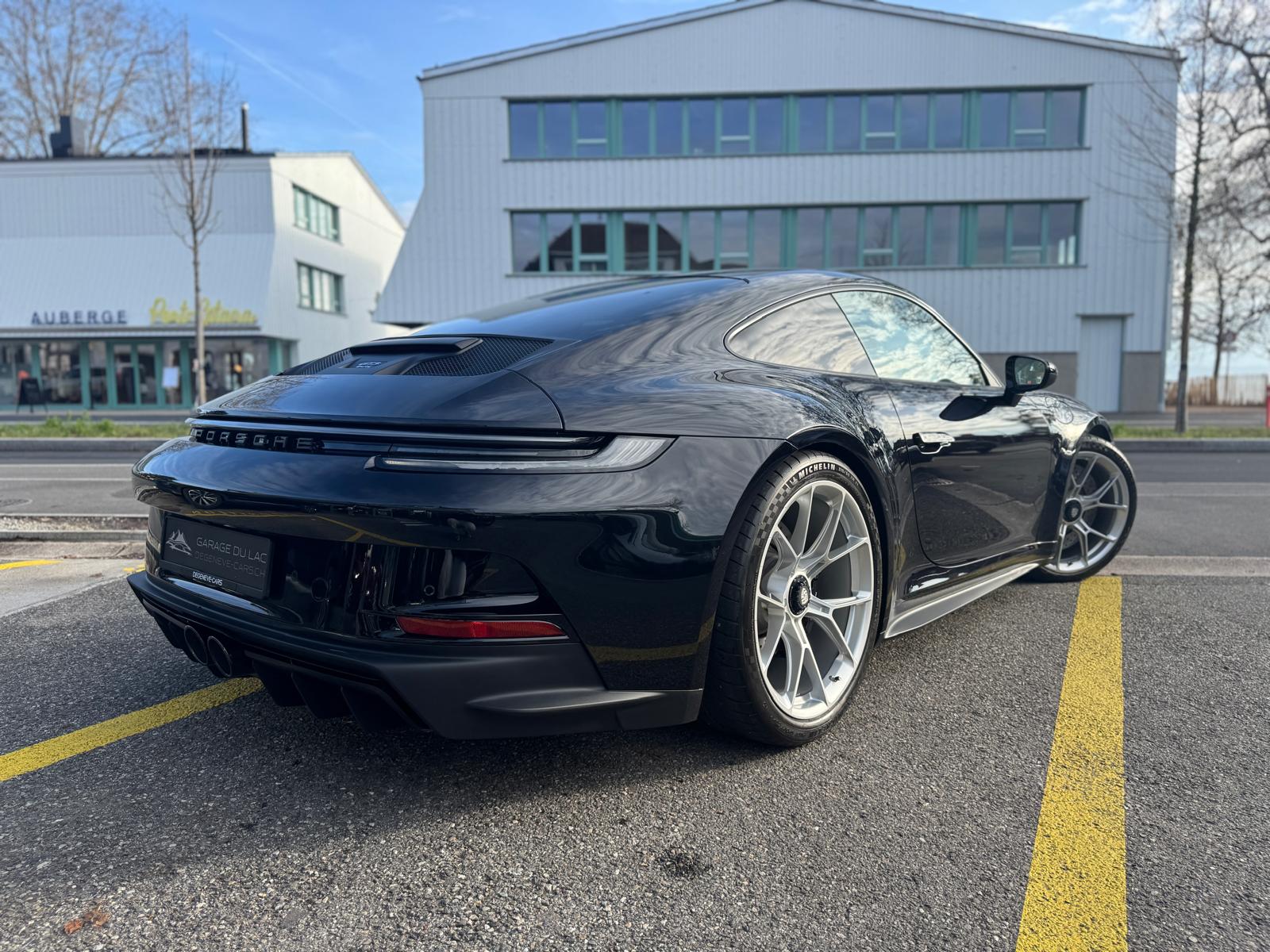 PORSCHE 911 GT3 Touring PDK-showroom-element-3