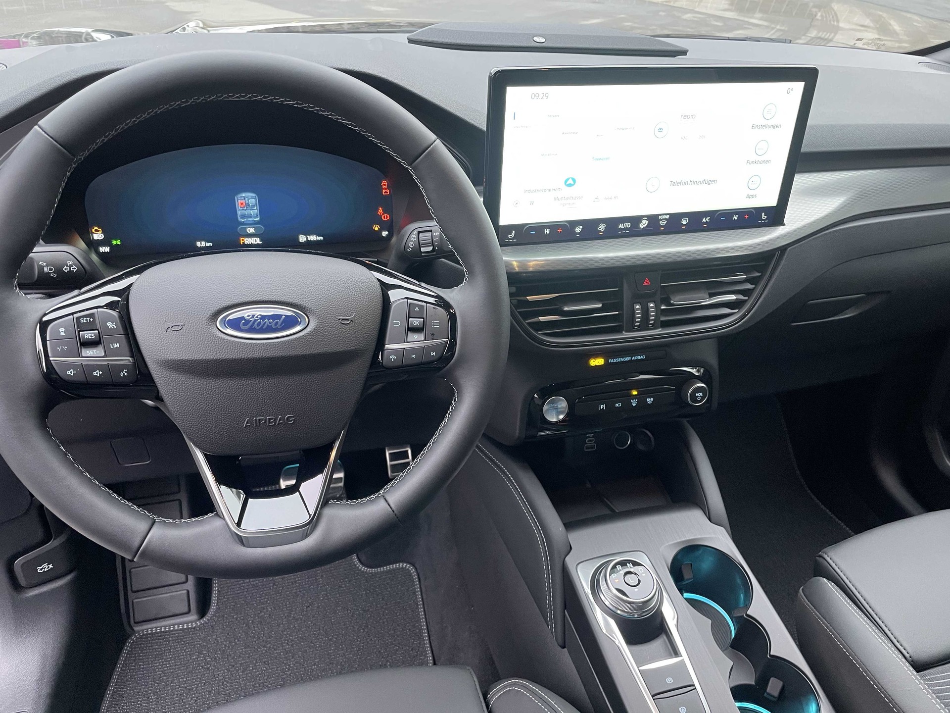 FORD Kuga 2.5 Hybrid Sound Edition 4x4-image-26