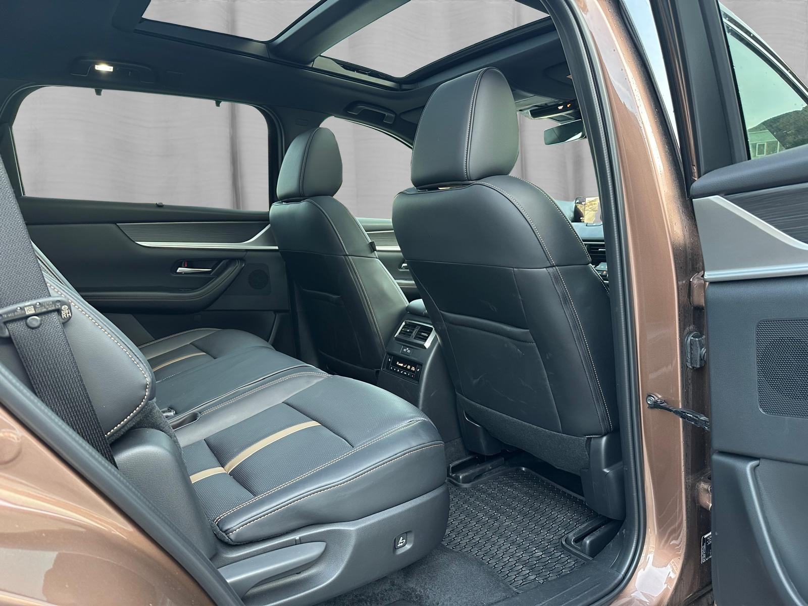 MAZDA CX-80 e-Skyactiv PHEV 327 AWD Homura Plus-image-13