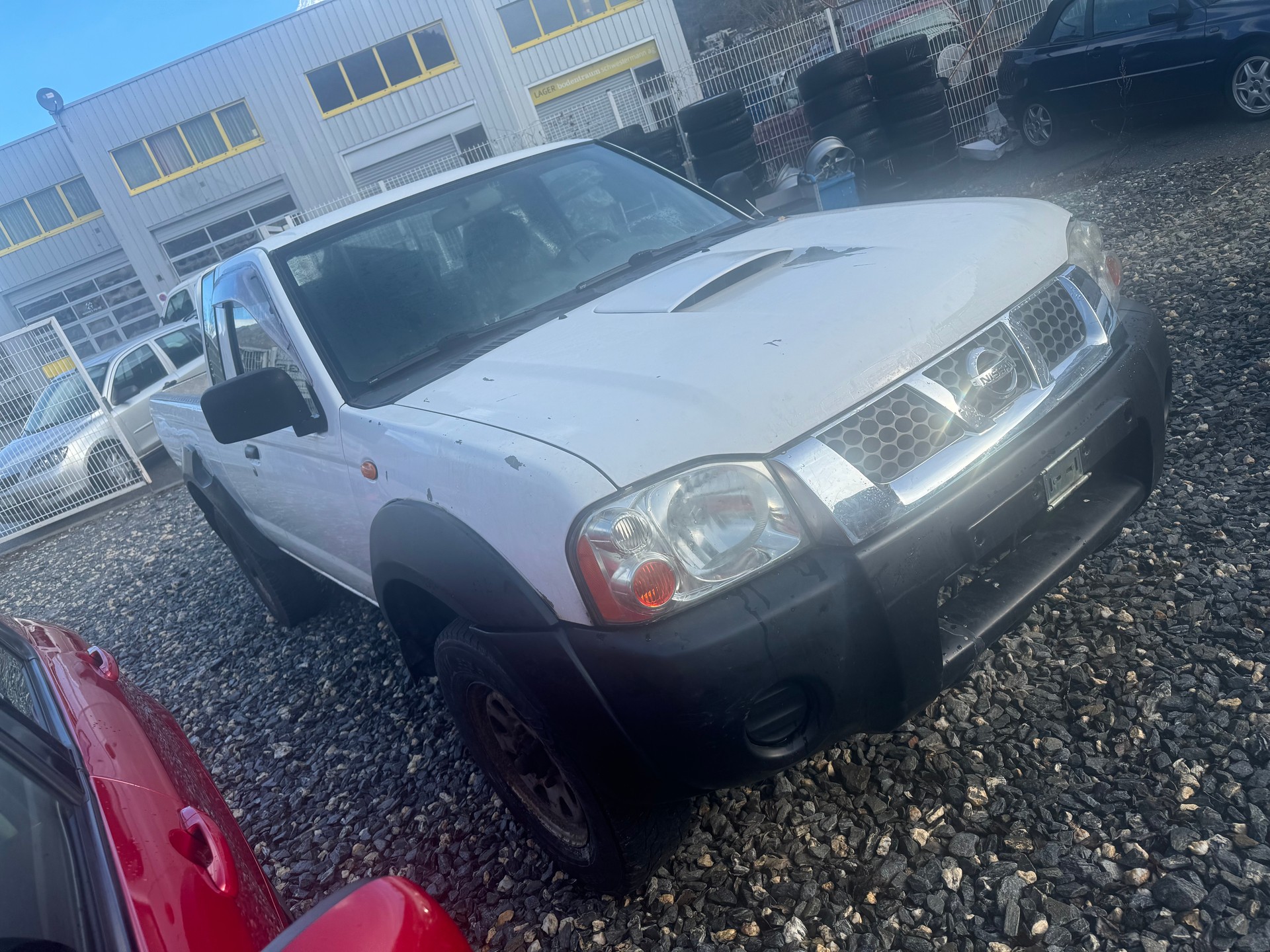 NISSAN King Cab Challenge 2.5 Di 4x4-image-1
