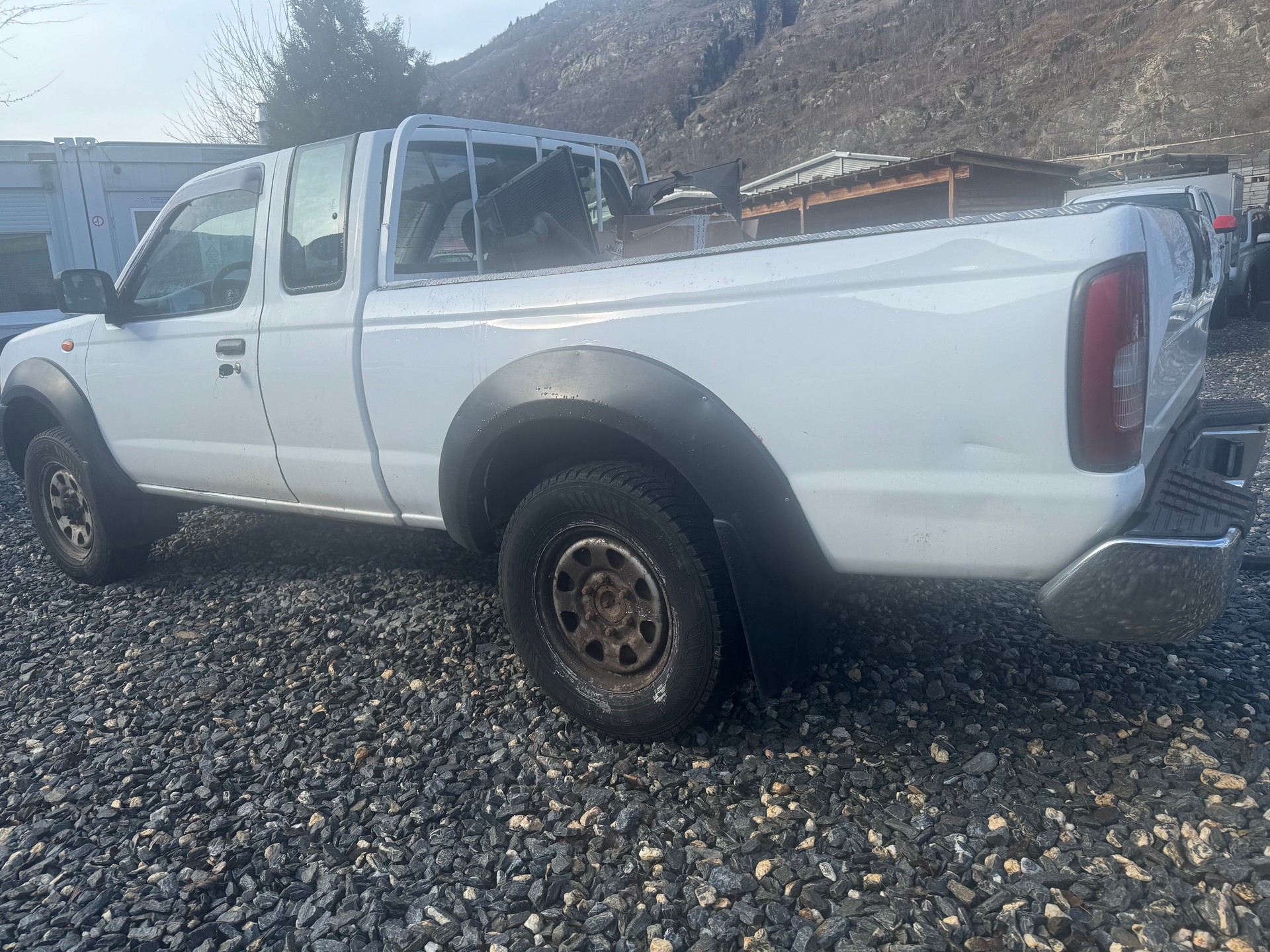 NISSAN King Cab Challenge 2.5 Di 4x4-image-5