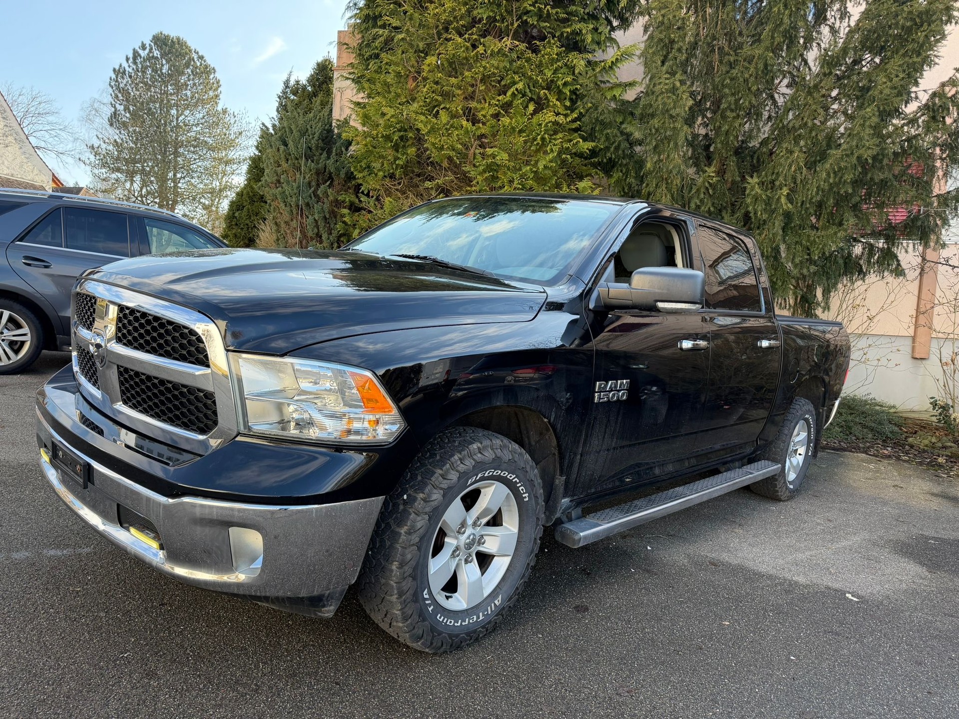DODGE 1500 SLT