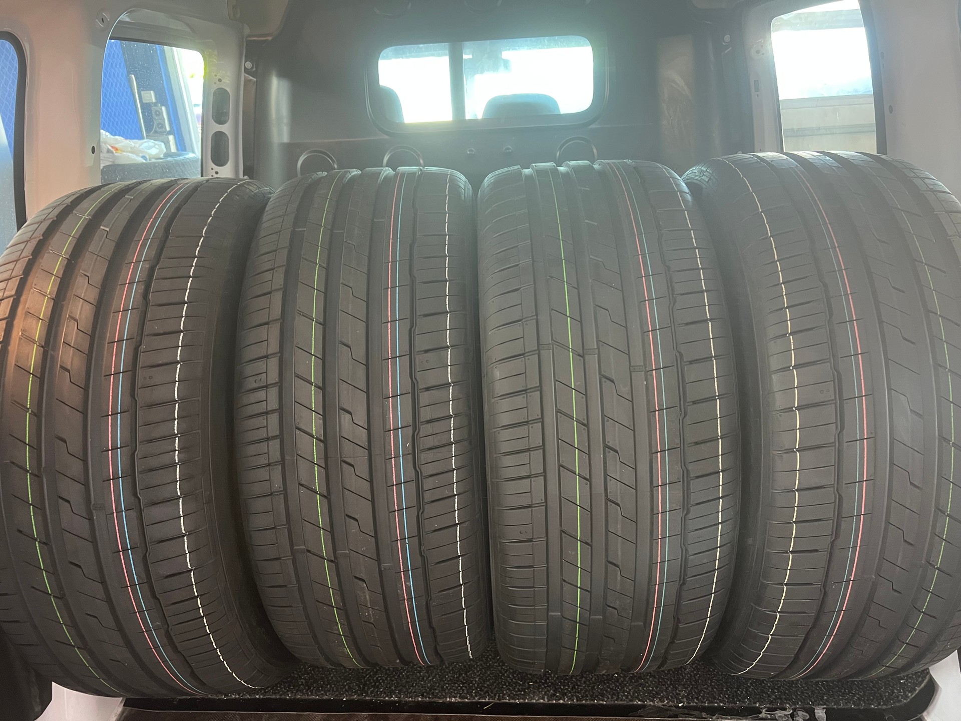 BMW X7 xDrive 40i Steptronic-image-18