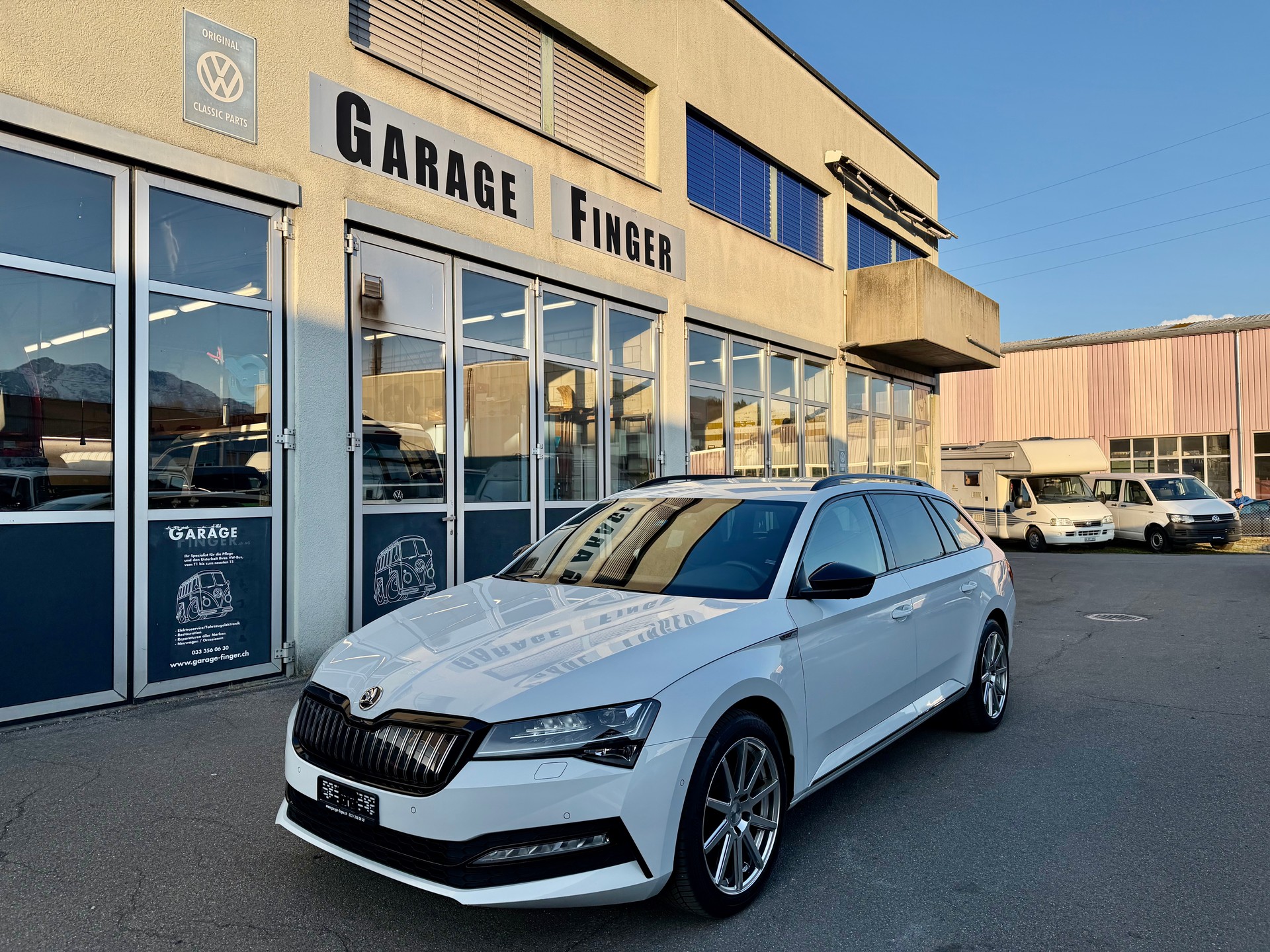 SKODA Superb 1.4 TSI Sport Line PHEV DSG mit AHK