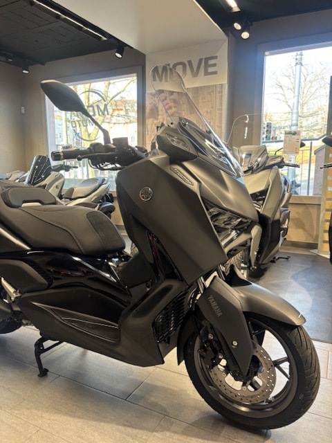 YAMAHA X-Max YP 125 Tech Max+-image-3